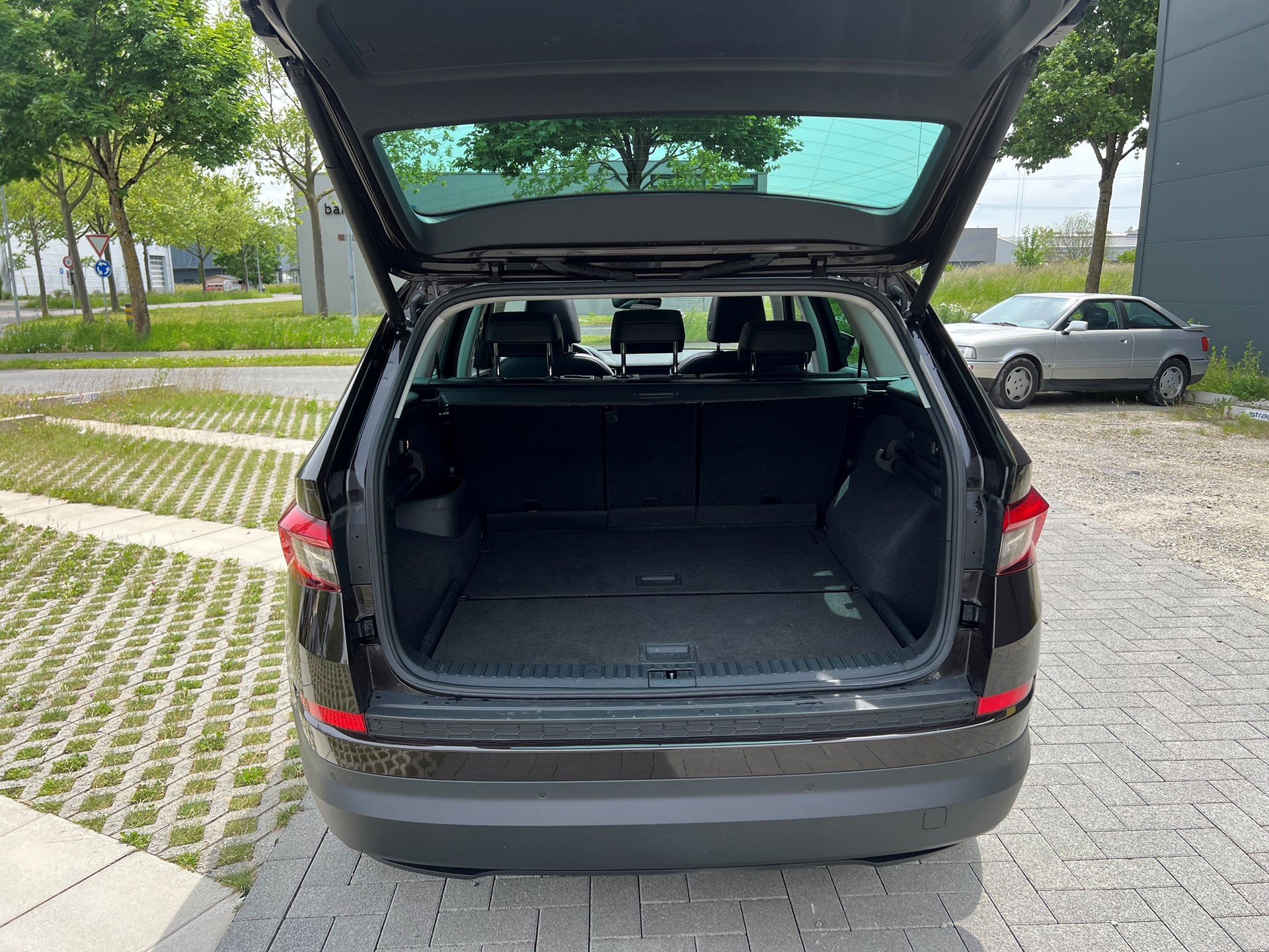 SKODA Kodiaq 2.0 TSI Style DSG 4x4-image-13