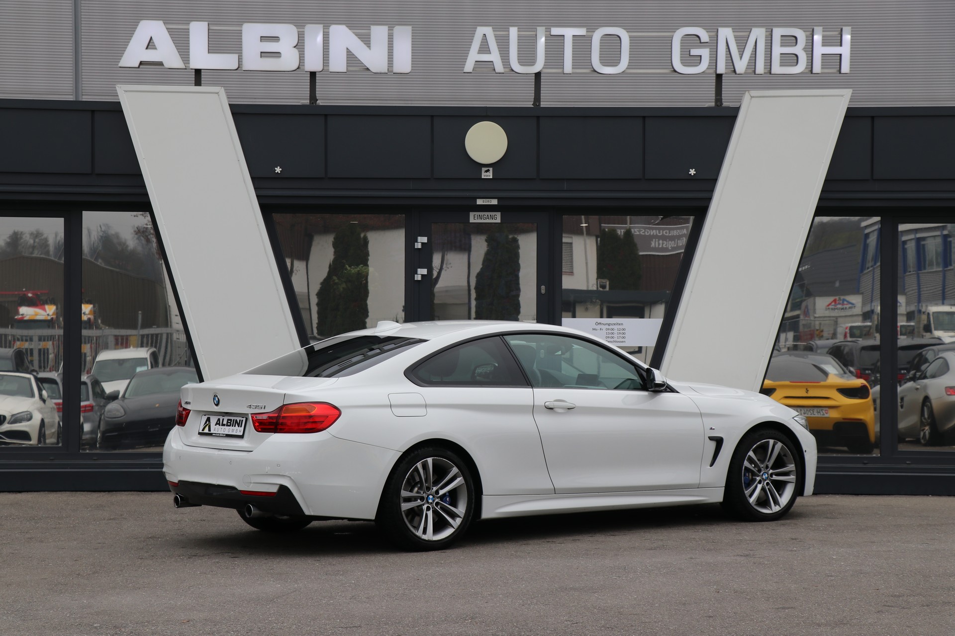 BMW 435i Coupé M-Sport xDrive Steptronic-showroom-element-2