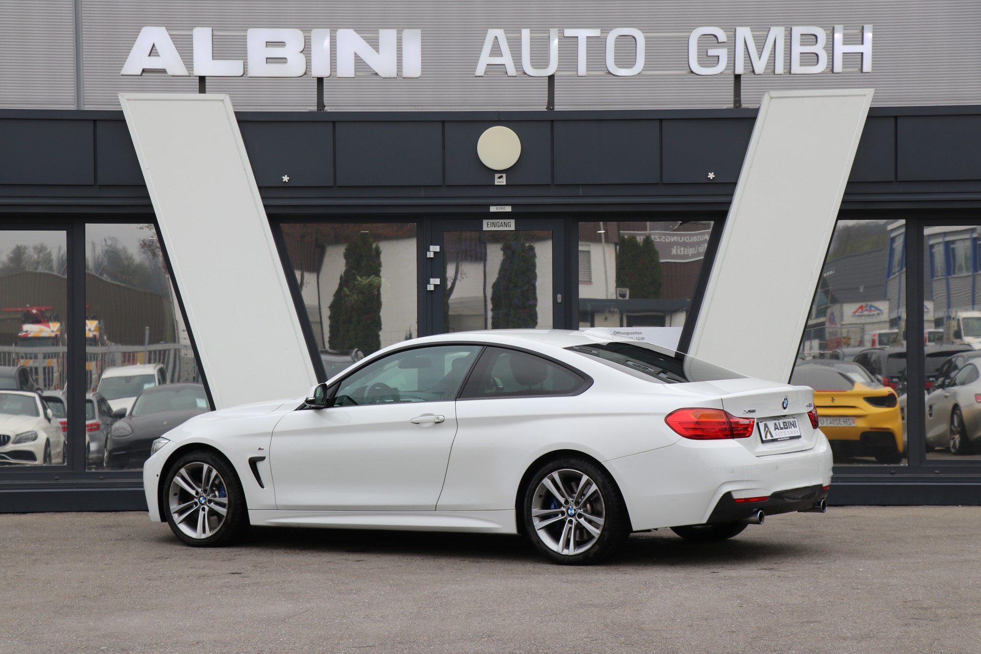 BMW 435i Coupé M-Sport xDrive Steptronic-showroom-element-3