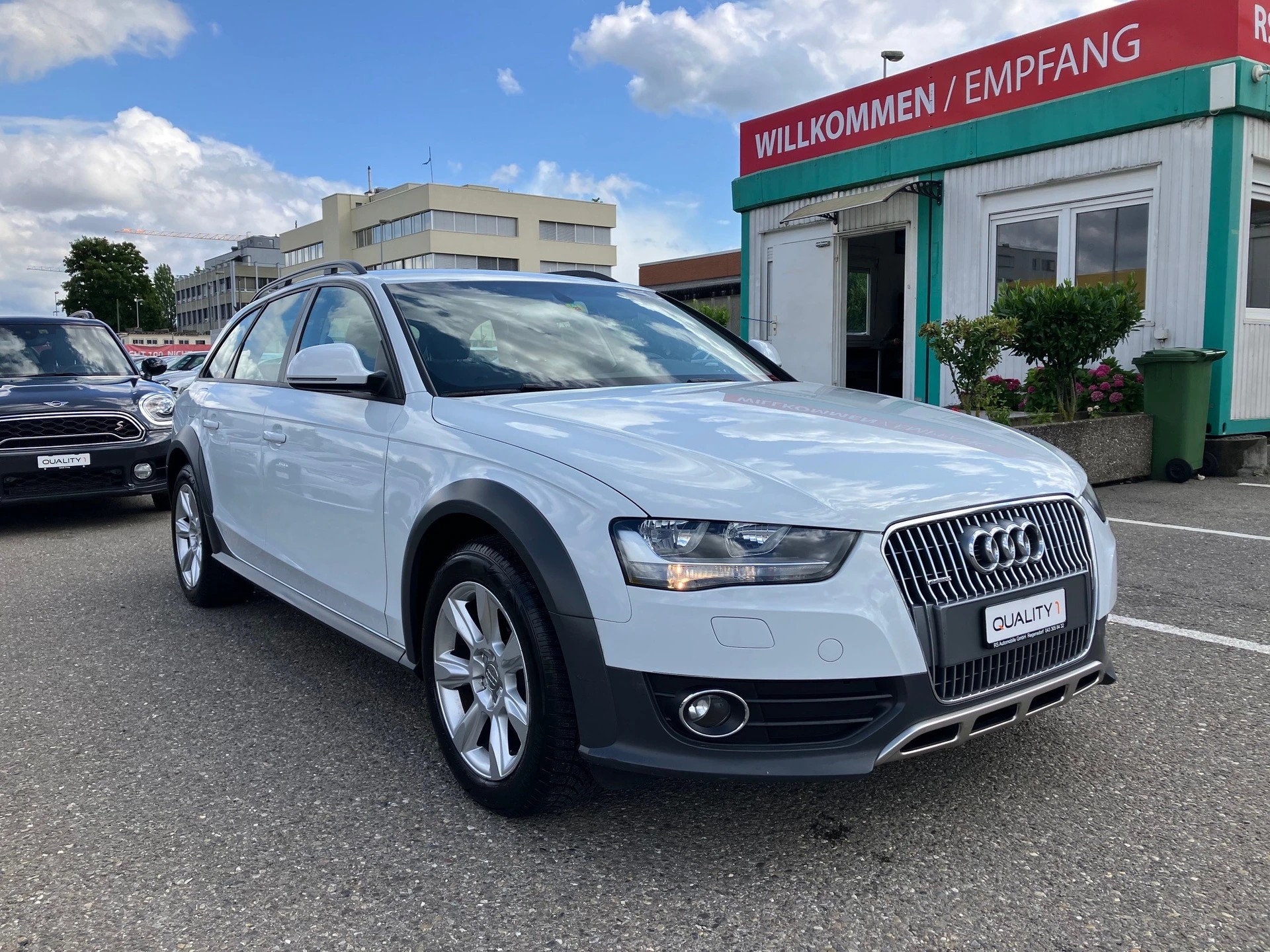 AUDI A4 allroad 2.0 TFSI quattro S-tronic-image-2