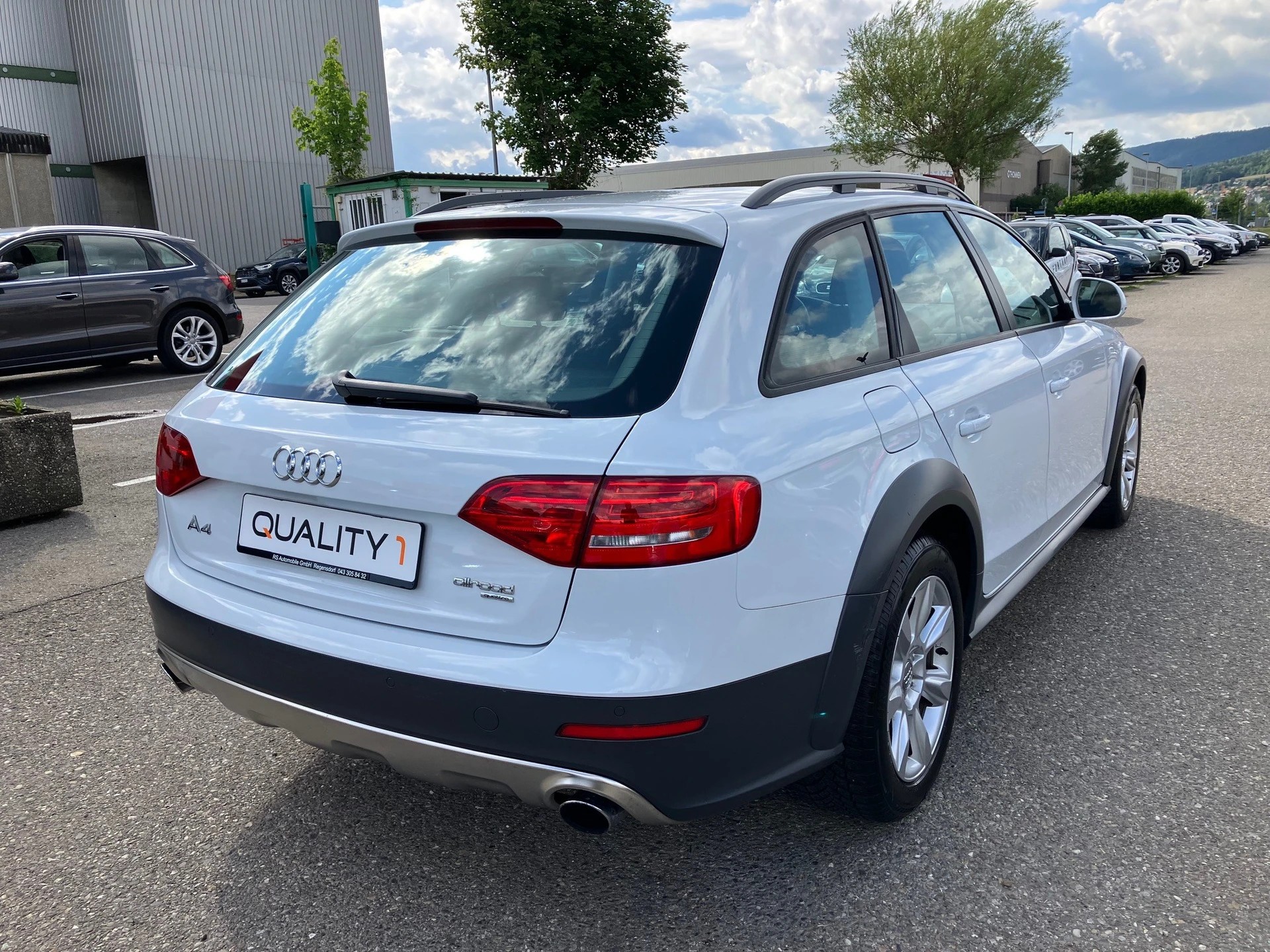 AUDI A4 allroad 2.0 TFSI quattro S-tronic-image-6