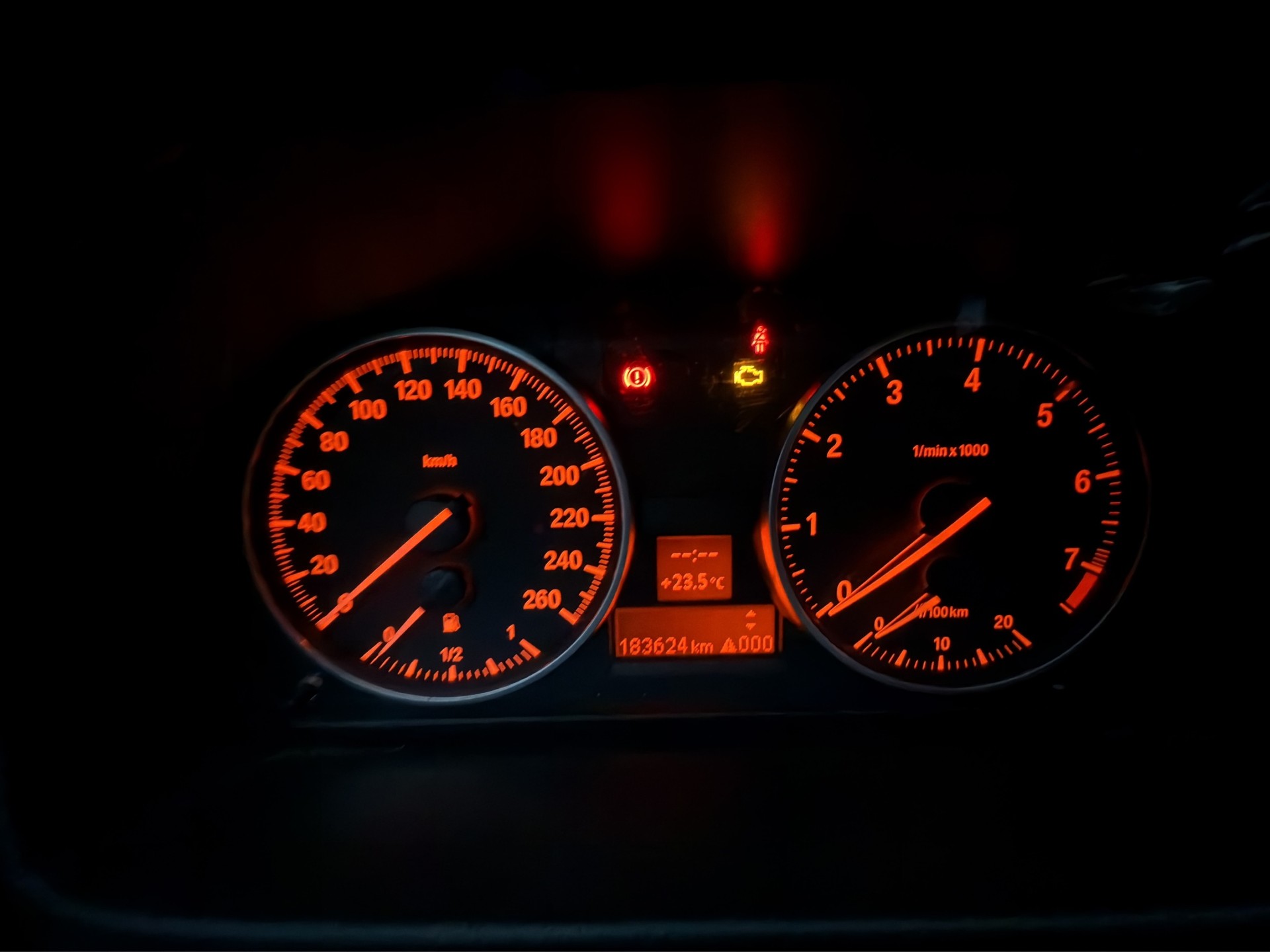 BMW 320i Cabriolet *///M-Packet*-image-13