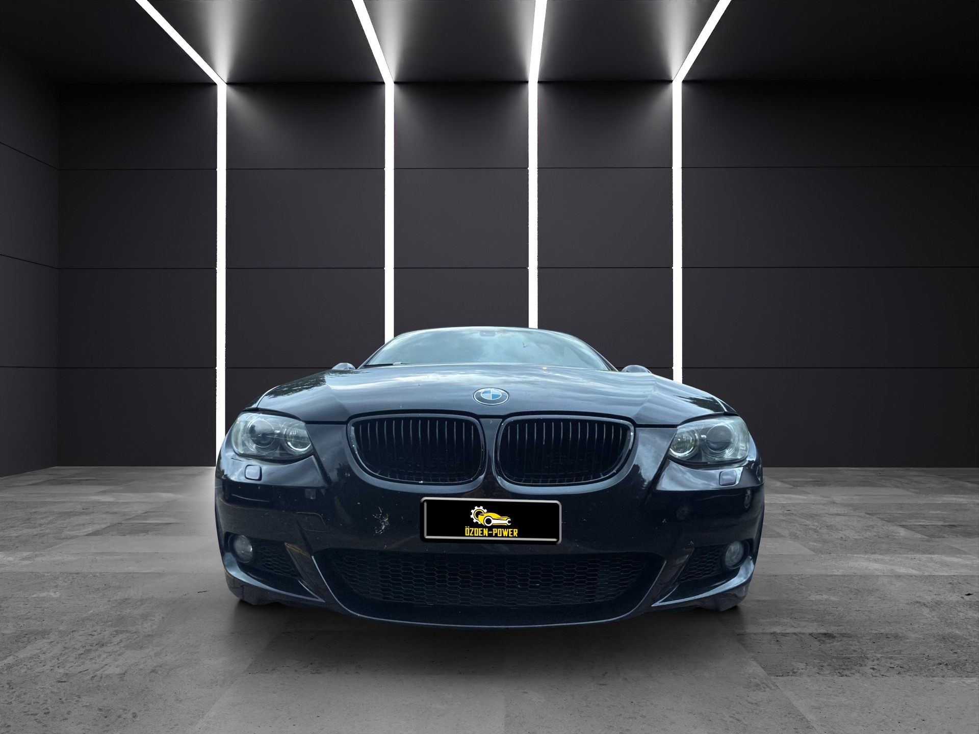 BMW 320i Cabriolet *///M-Packet*-showroom-element-1