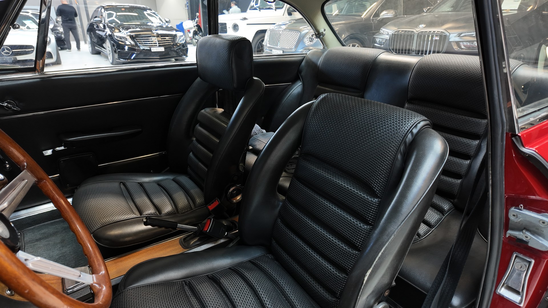 ALFA ROMEO 1750-image-8