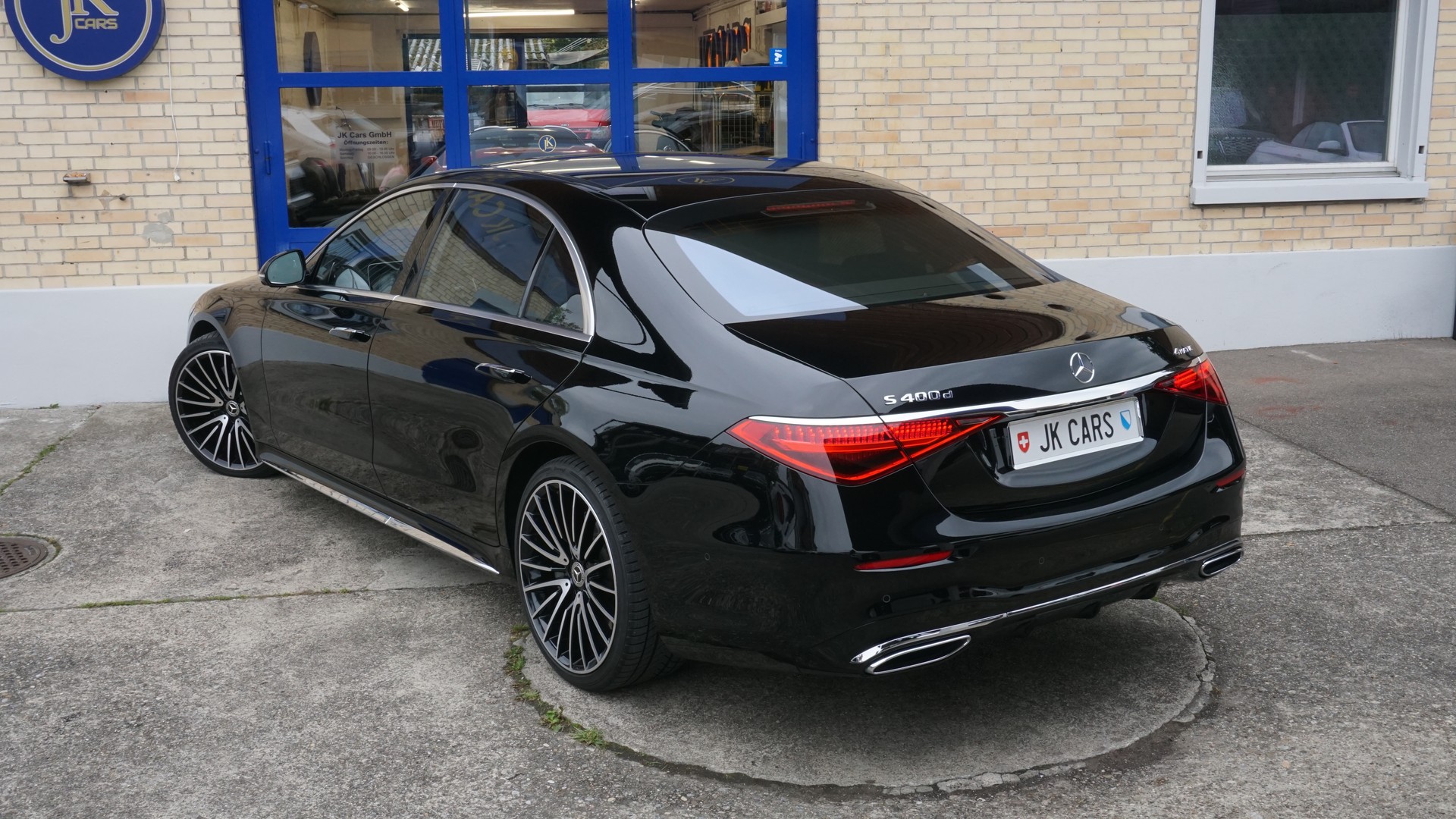 MERCEDES-BENZ S 400 d AMG Line 4matic lang-image-9