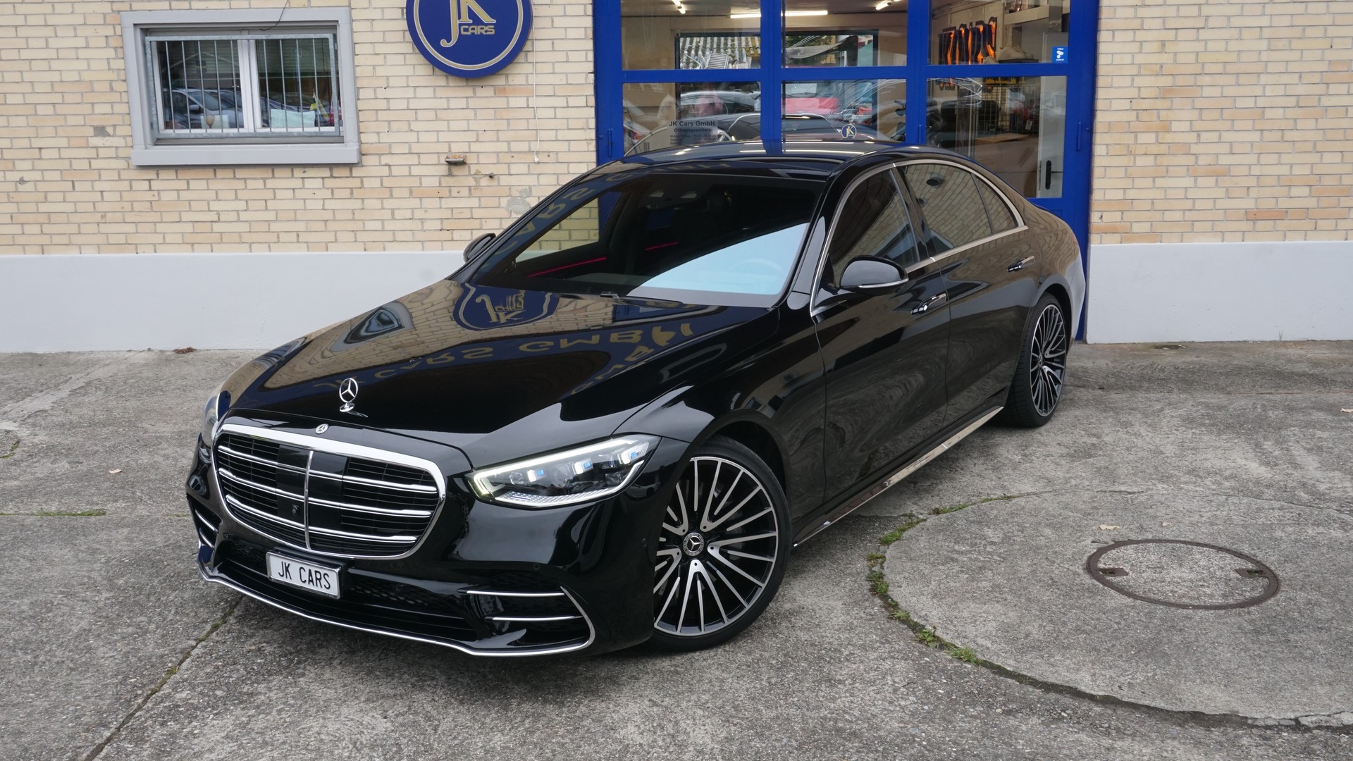 MERCEDES-BENZ S 400 d AMG Line 4matic lang-showroom-element-3