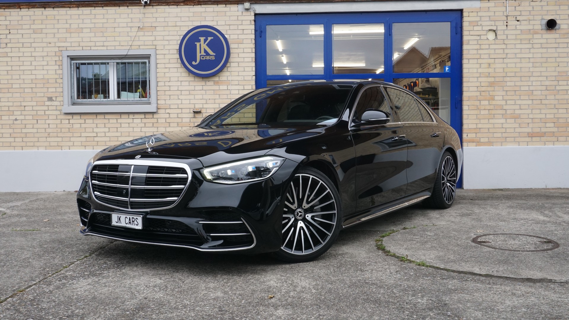 MERCEDES-BENZ S 400 d AMG Line 4matic lang-showroom-element-1