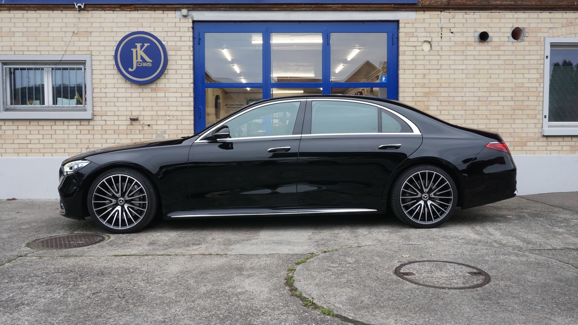 MERCEDES-BENZ S 400 d AMG Line 4matic lang-image-4