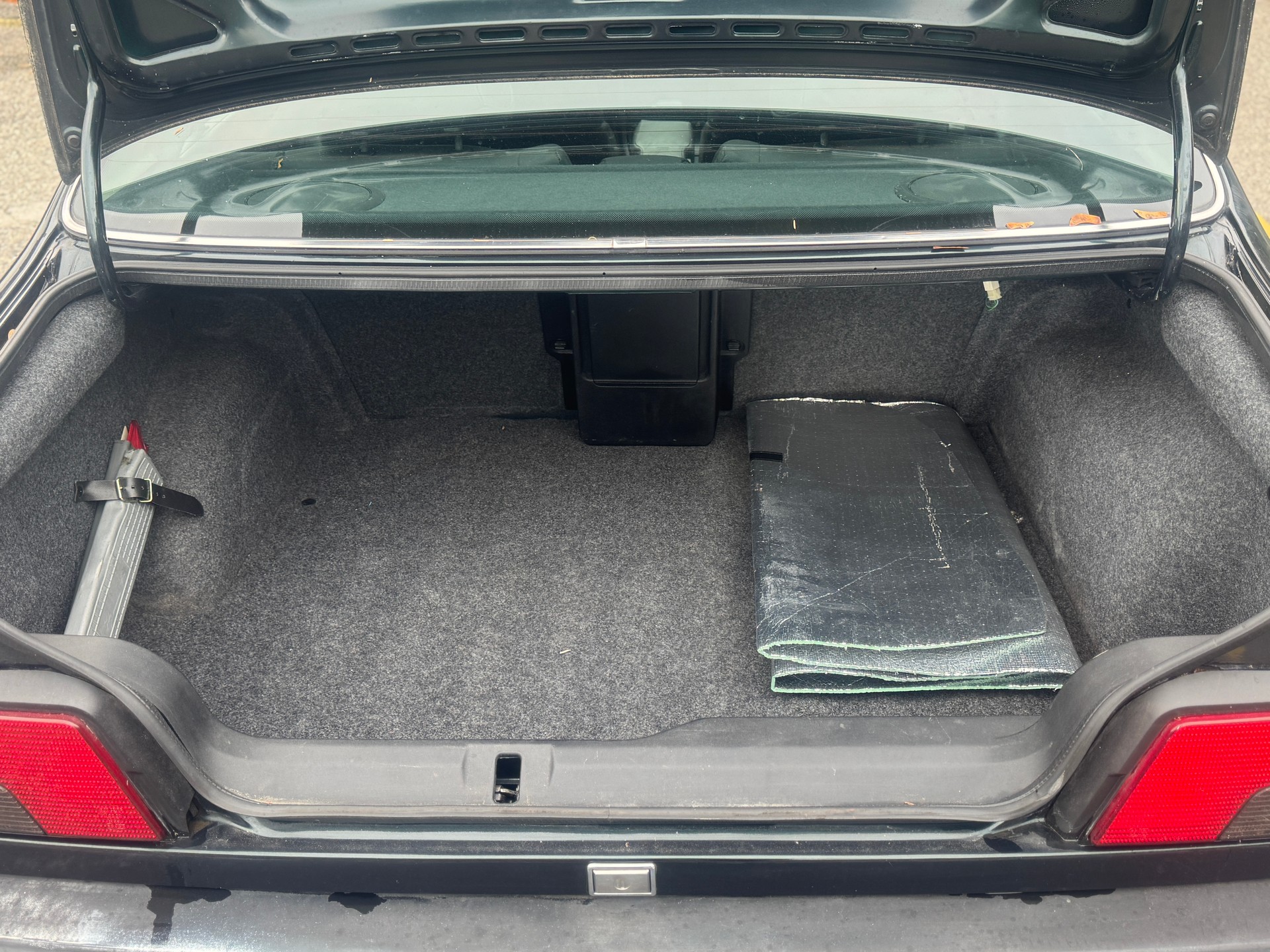 PEUGEOT 405 2.0 Exclusive-image-9
