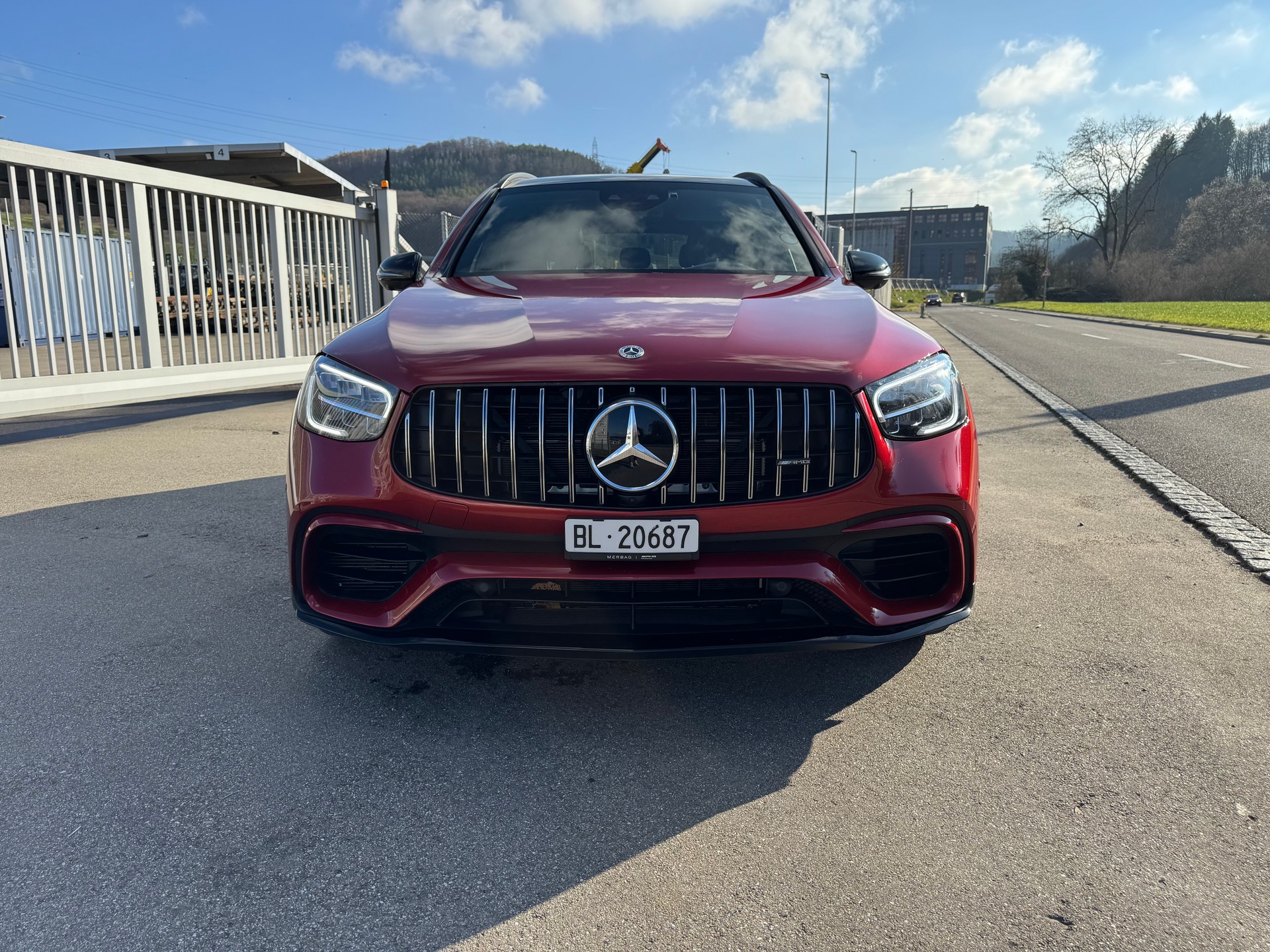 MERCEDES-BENZ GLC 63 S AMG 4Matic 9G-Tronic-image-3