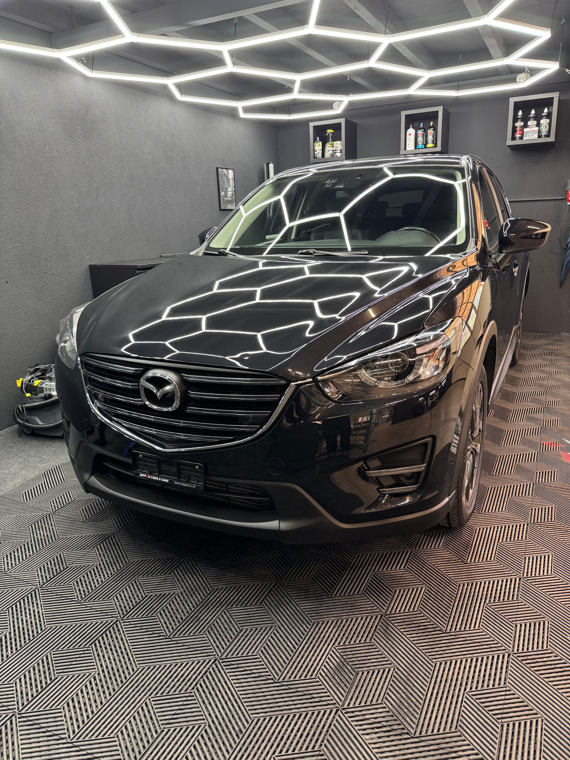 MAZDA CX-5 2.2 D HP Revolution AWD-showroom-element-1