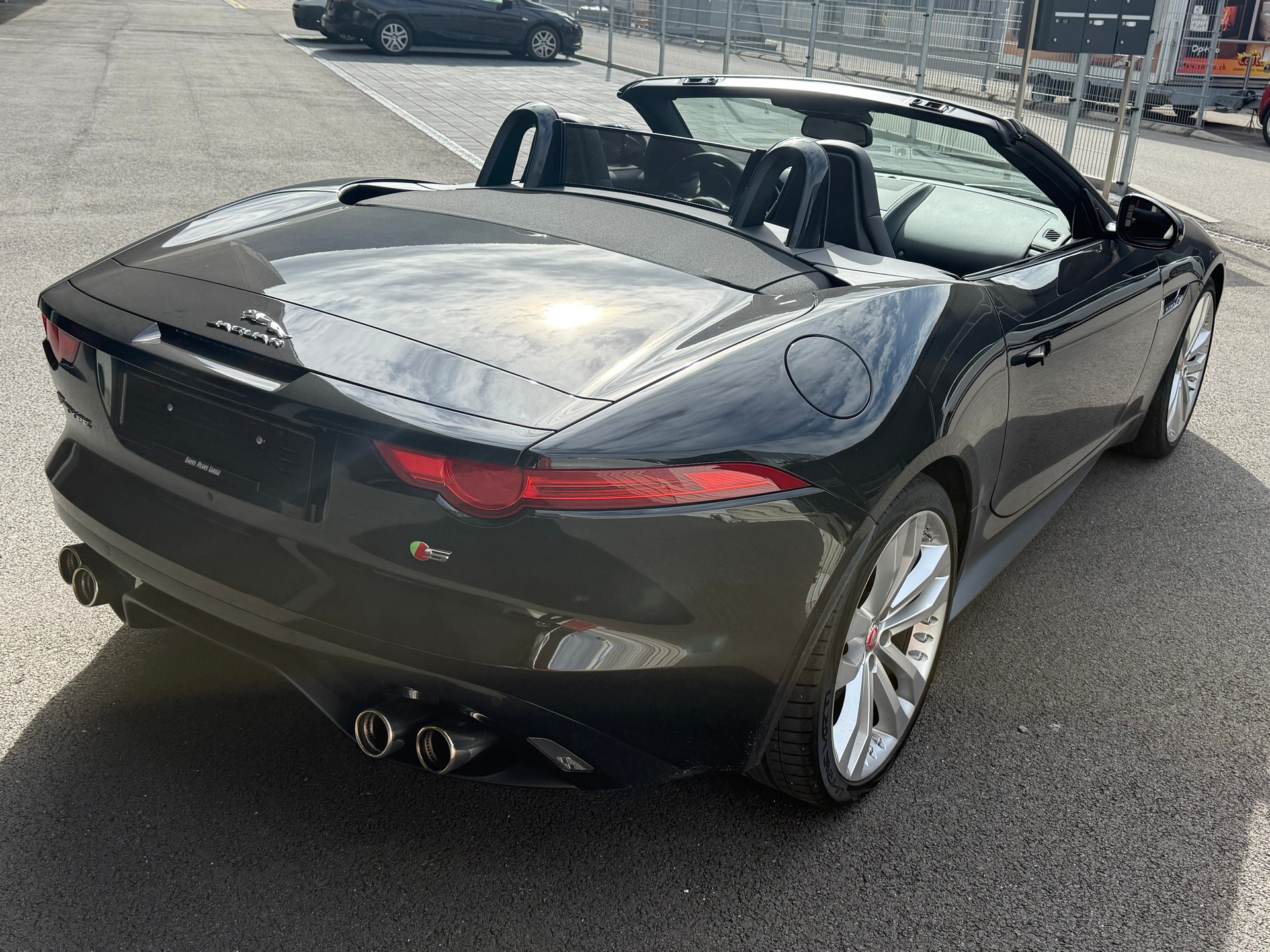 JAGUAR F-Type Convertible S 5.0 V8 S/C-image-2