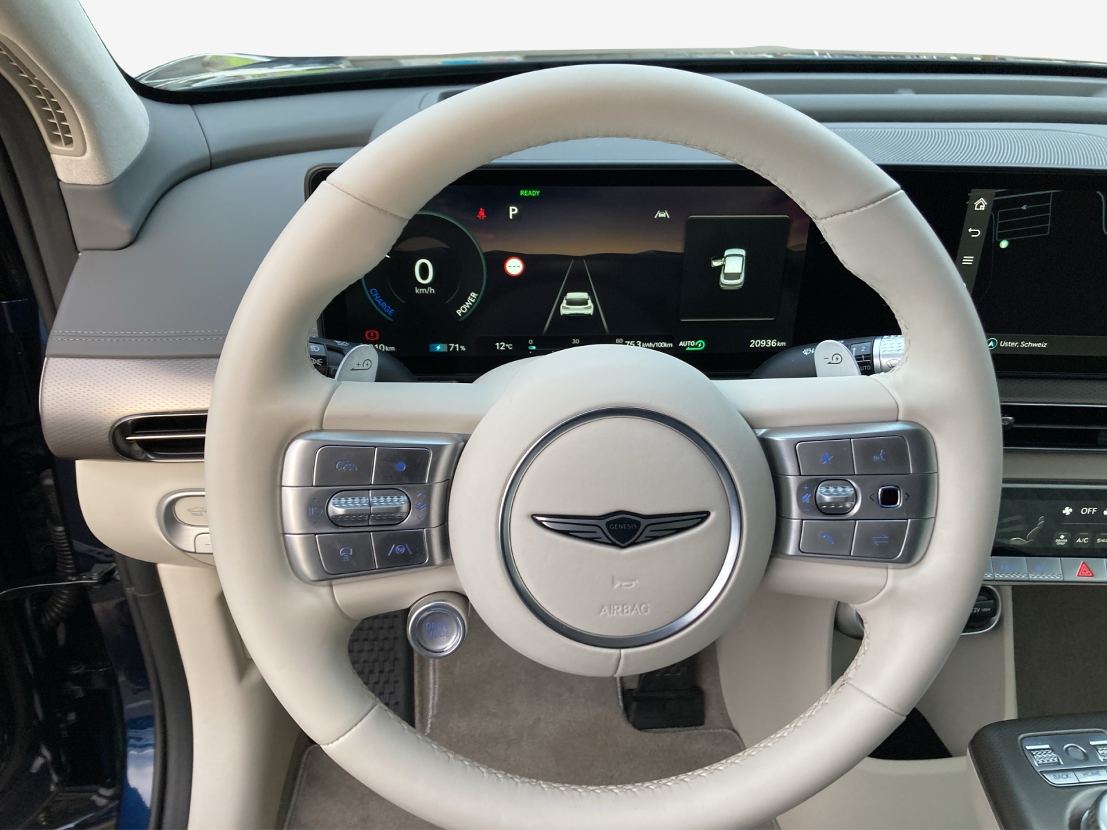 GENESIS GV60 77.4 kWh Sport AWD-image-10