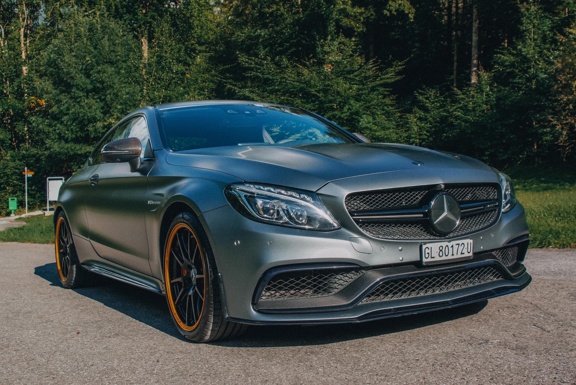 MERCEDES-BENZ C 63 S AMG Edition 1 Speedshift-showroom-element-3