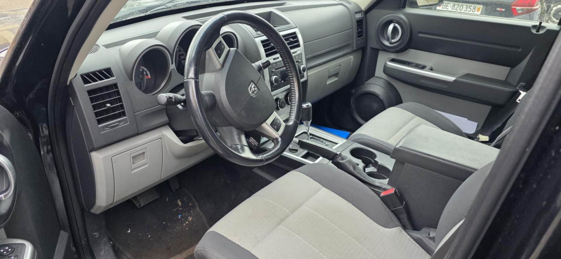 DODGE Nitro 2.8 CRD Blackline Automatic-image-9