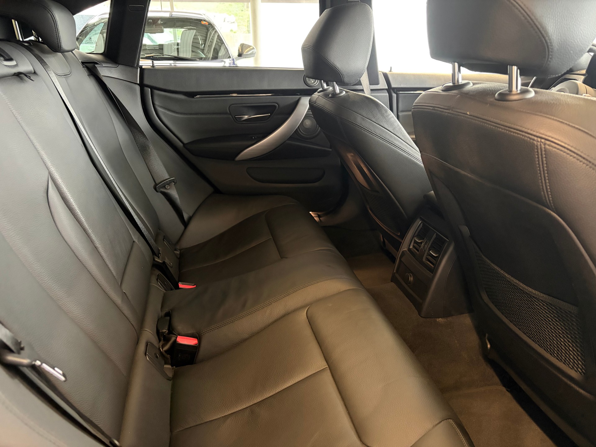 BMW 435d Gran Coupé xDrive M Sport Steptronic | CH | Adapt. Tempomat | Schiebedach | 19" | Head Up | Harman/Kardon |-image-26