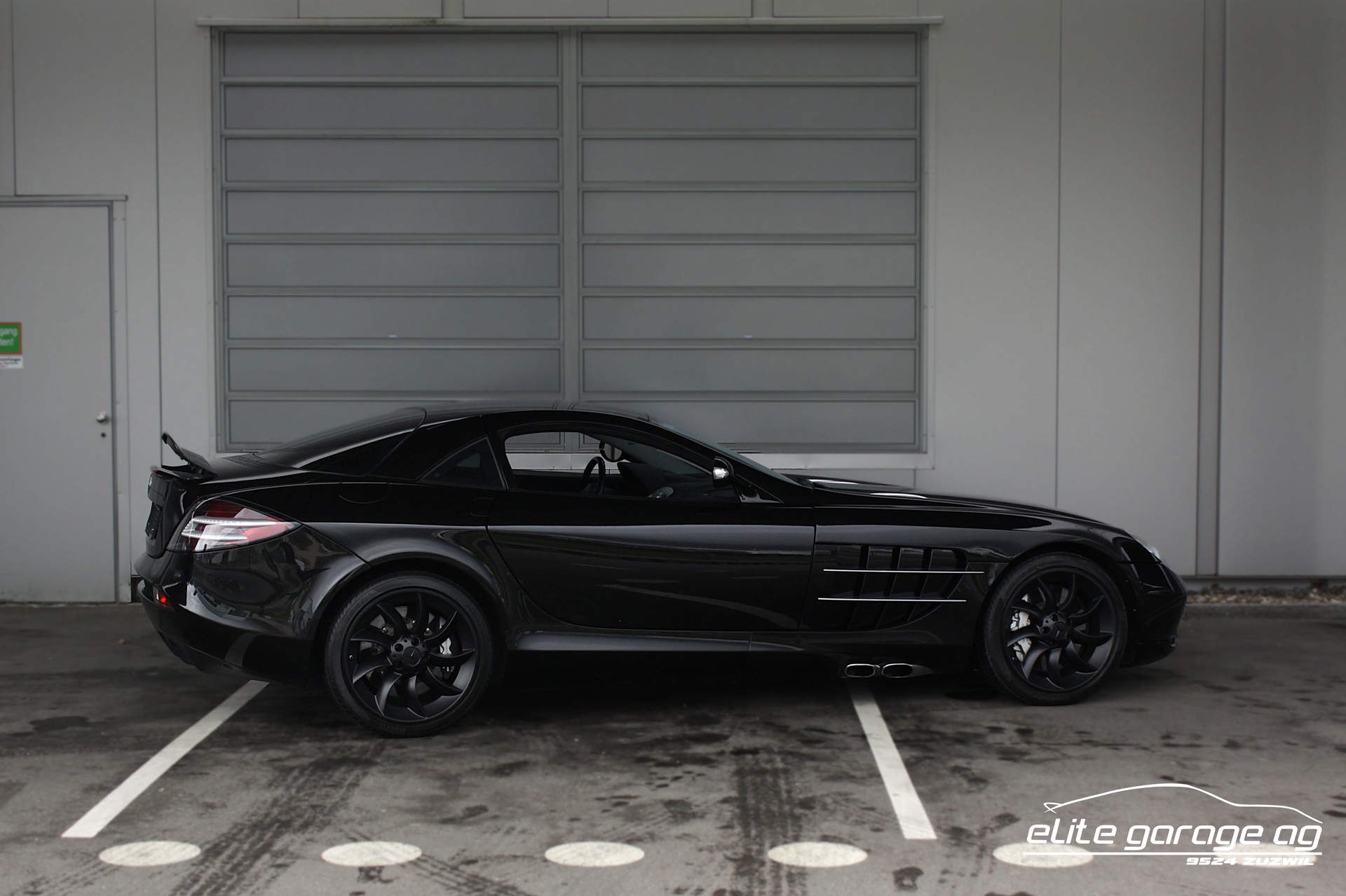 MERCEDES-BENZ SLR McLaren AUS 1. HAND-image-4