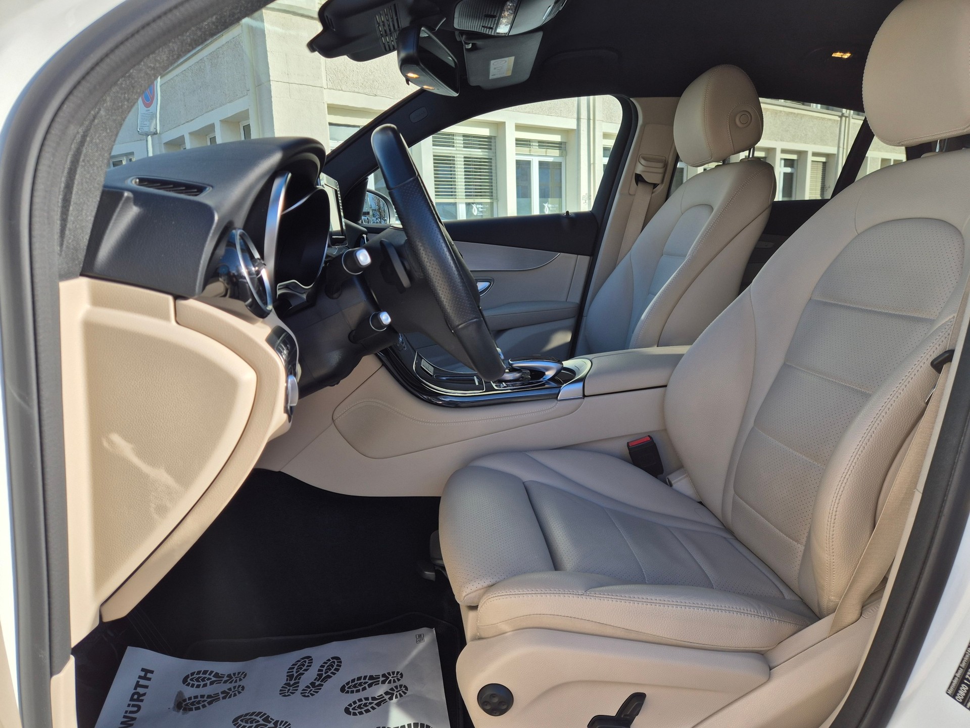 MERCEDES-BENZ GLC Coupé 250 d AMG Line 4Matic 9G-Tronic-image-7