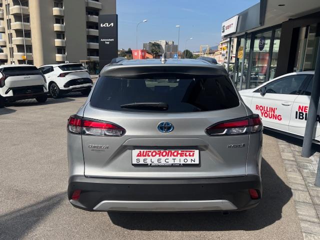 TOYOTA Corolla Cross 2.0 HSD Trend AWD-i-image-3