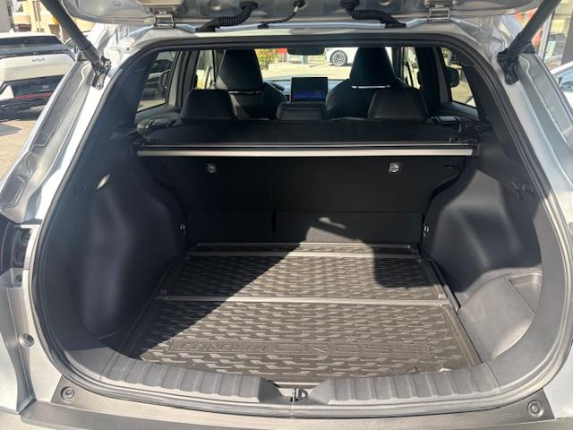 TOYOTA Corolla Cross 2.0 HSD Trend AWD-i-image-5