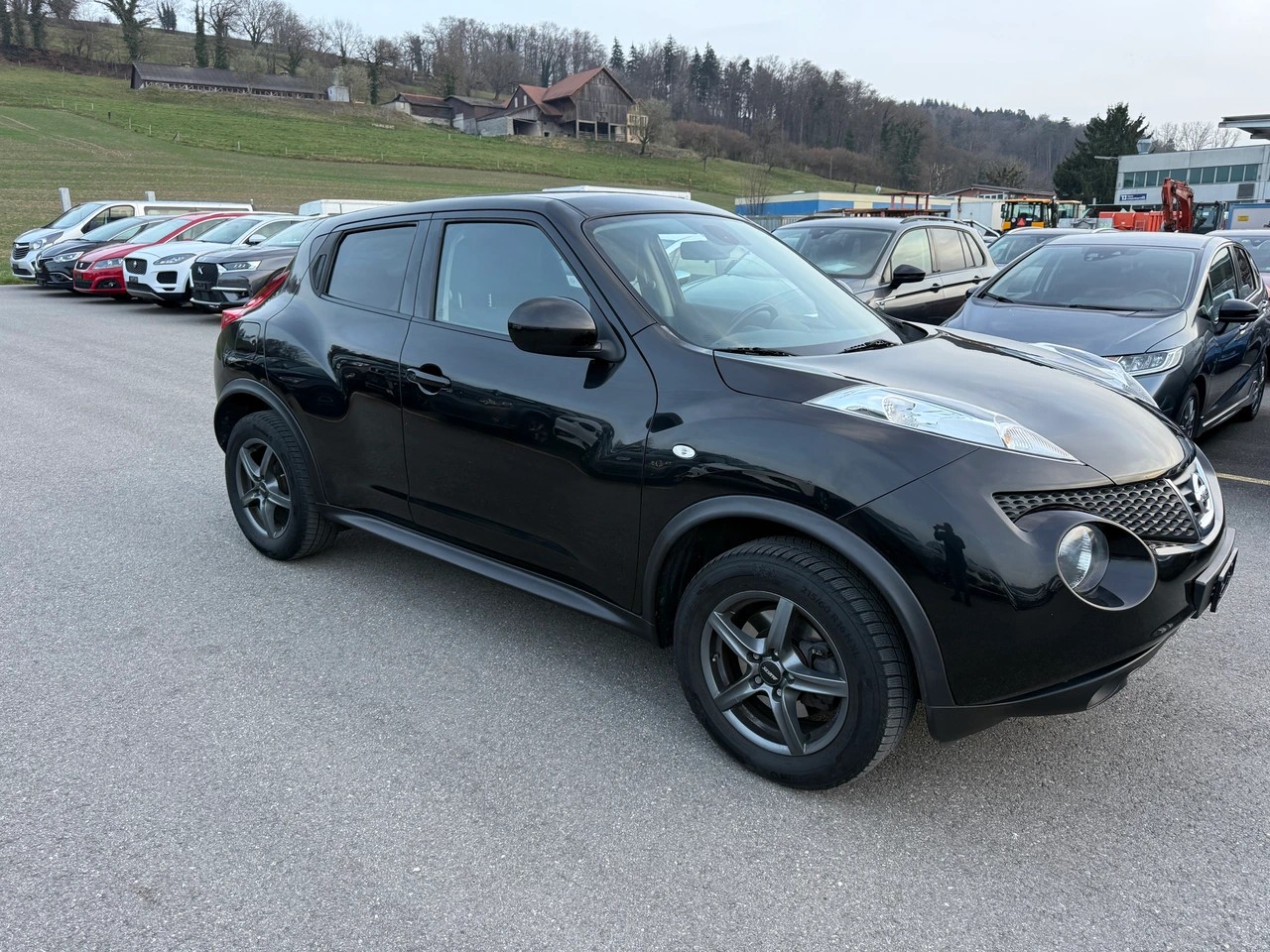 NISSAN Juke 1.6 DIG-T tekna 4x4 Xtronic M-CVT-showroom-element-2