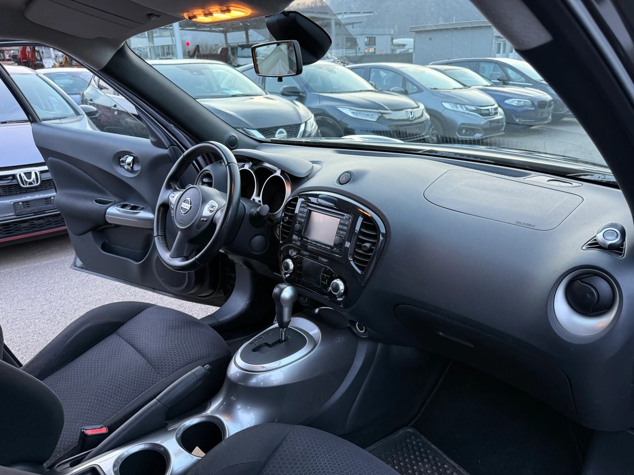 NISSAN Juke 1.6 DIG-T tekna 4x4 Xtronic M-CVT-image-21