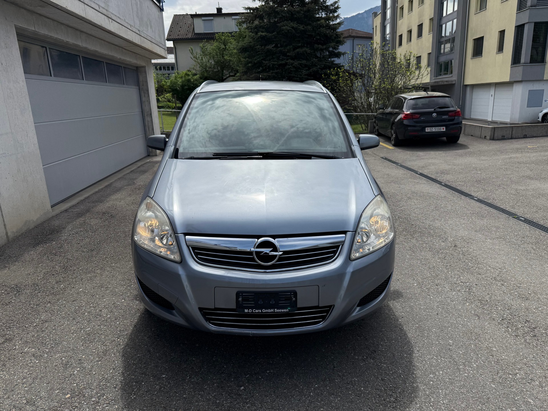 OPEL Zafira 2.2i 16V Enjoy Automatic-showroom-element-1