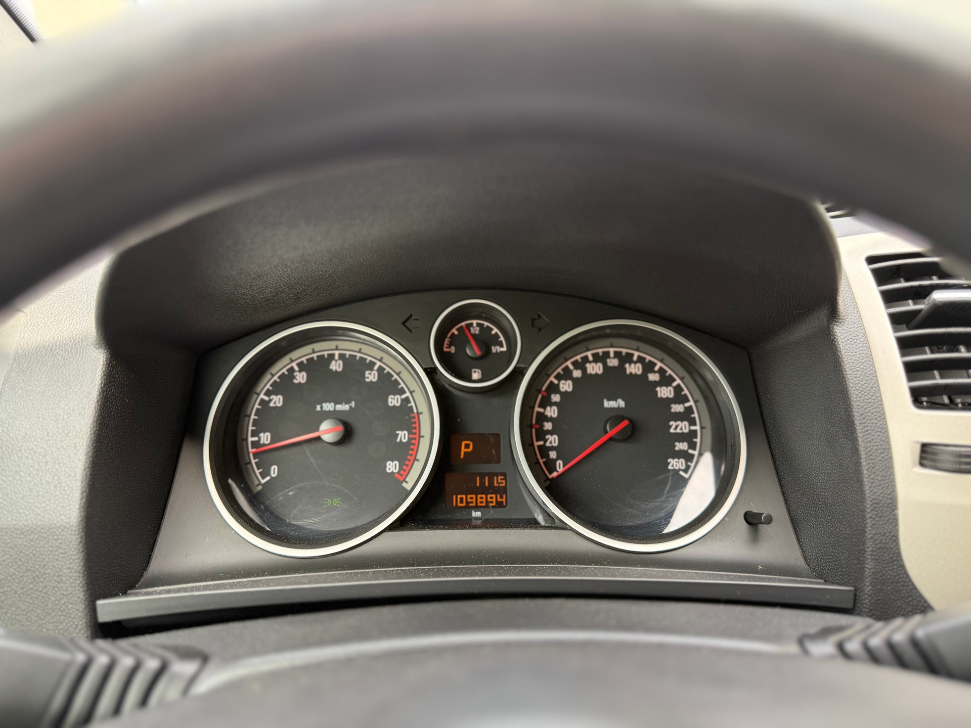 OPEL Zafira 2.2i 16V Enjoy Automatic-image-13