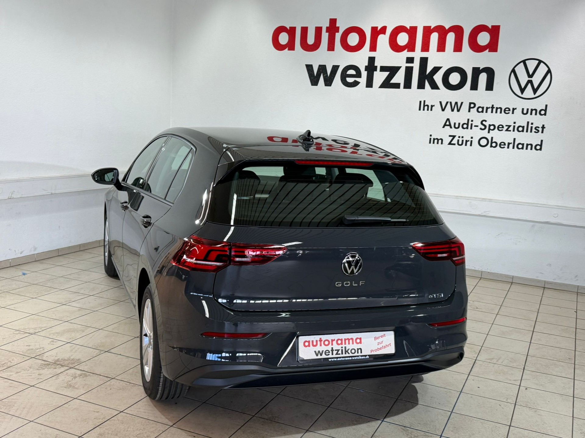VW Golf 1.5 e TSI mHEV Basis DSG-showroom-element-3