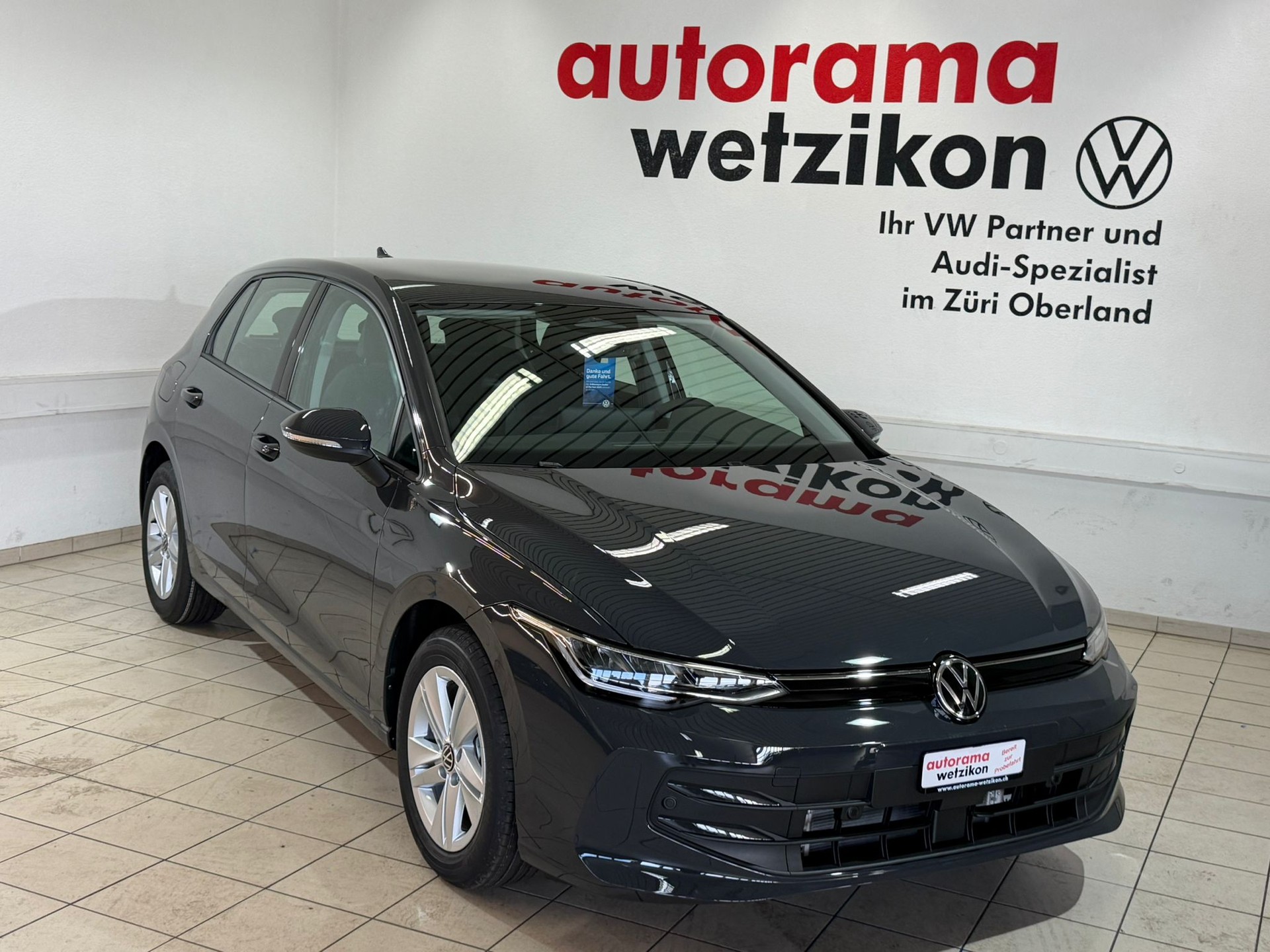 VW Golf 1.5 e TSI mHEV Basis DSG-showroom-element-1