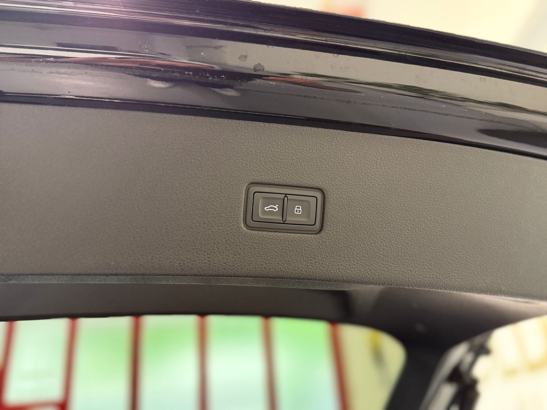 AUDI Q8 50 TDI quattro tiptronic-image-13