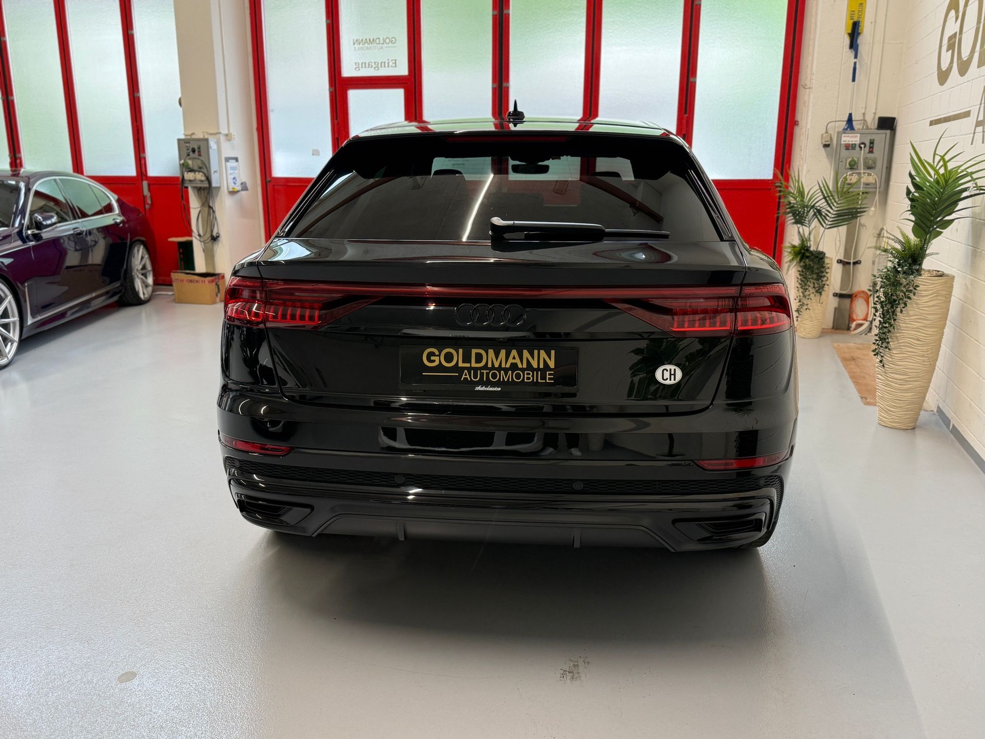 AUDI Q8 50 TDI quattro tiptronic-showroom-element-3