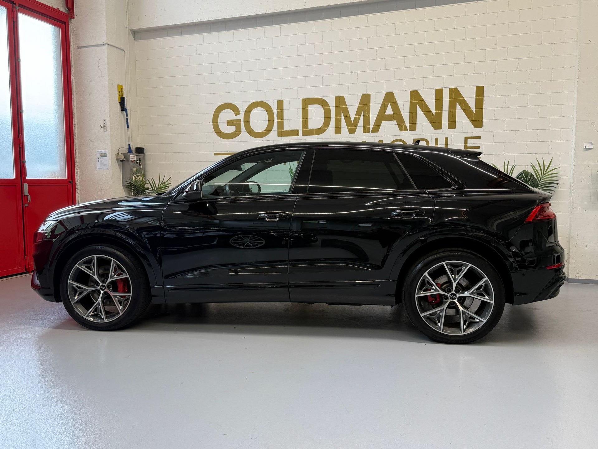 AUDI Q8 50 TDI quattro tiptronic-image-4