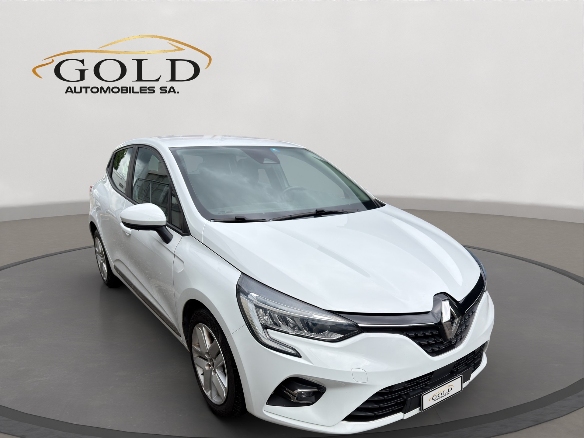 RENAULT Clio 1.3 Business EDC-image-8
