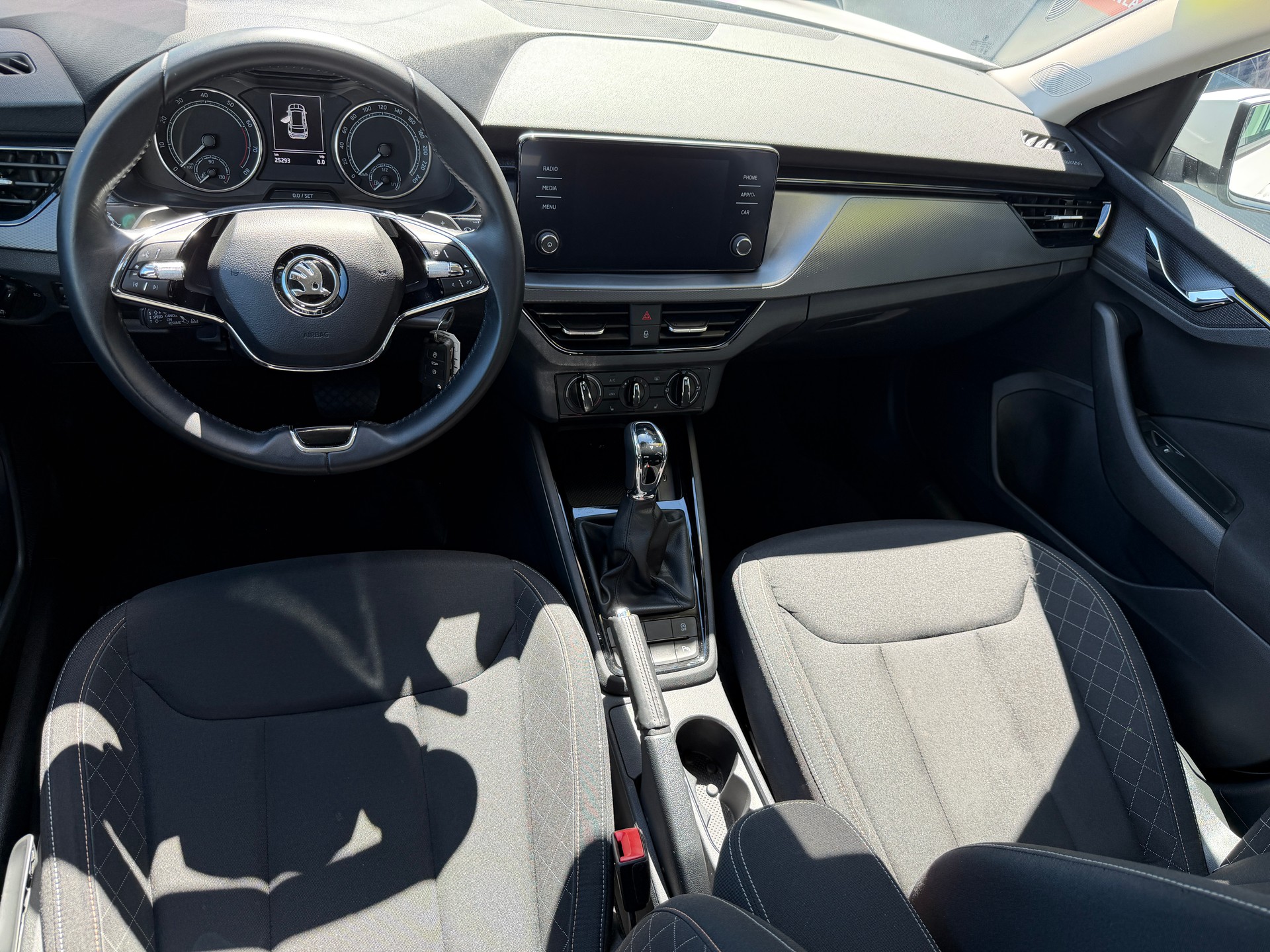 SKODA Kamiq 1.0 TSI Ambition DSG-image-9