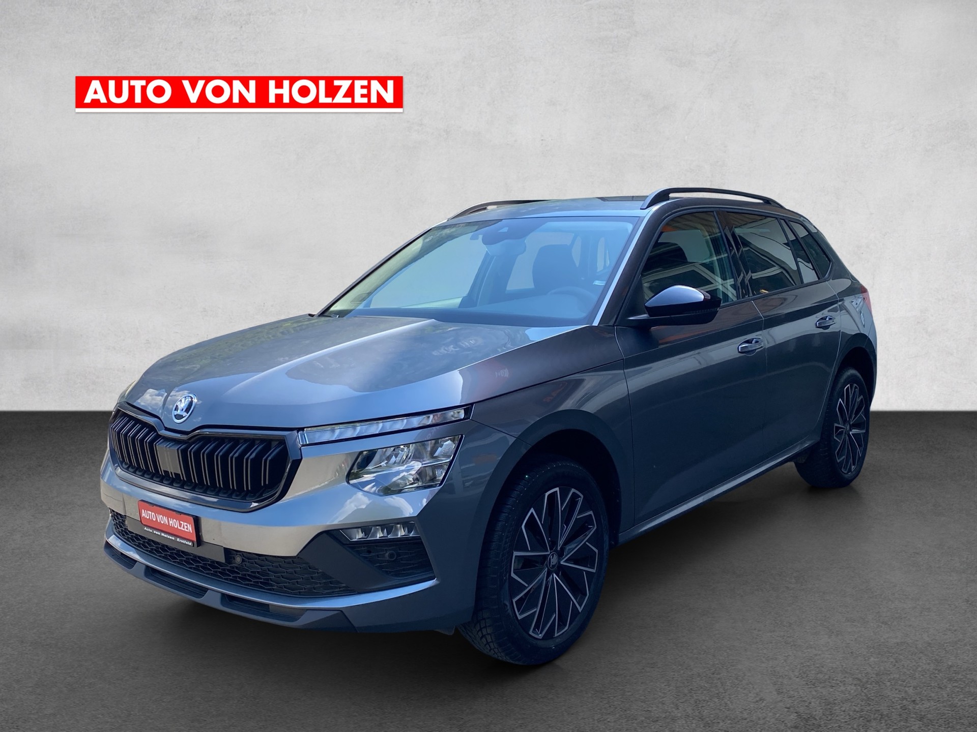 SKODA Kamiq 1.0 TSI Selection Black DSG Automat-showroom-element-1