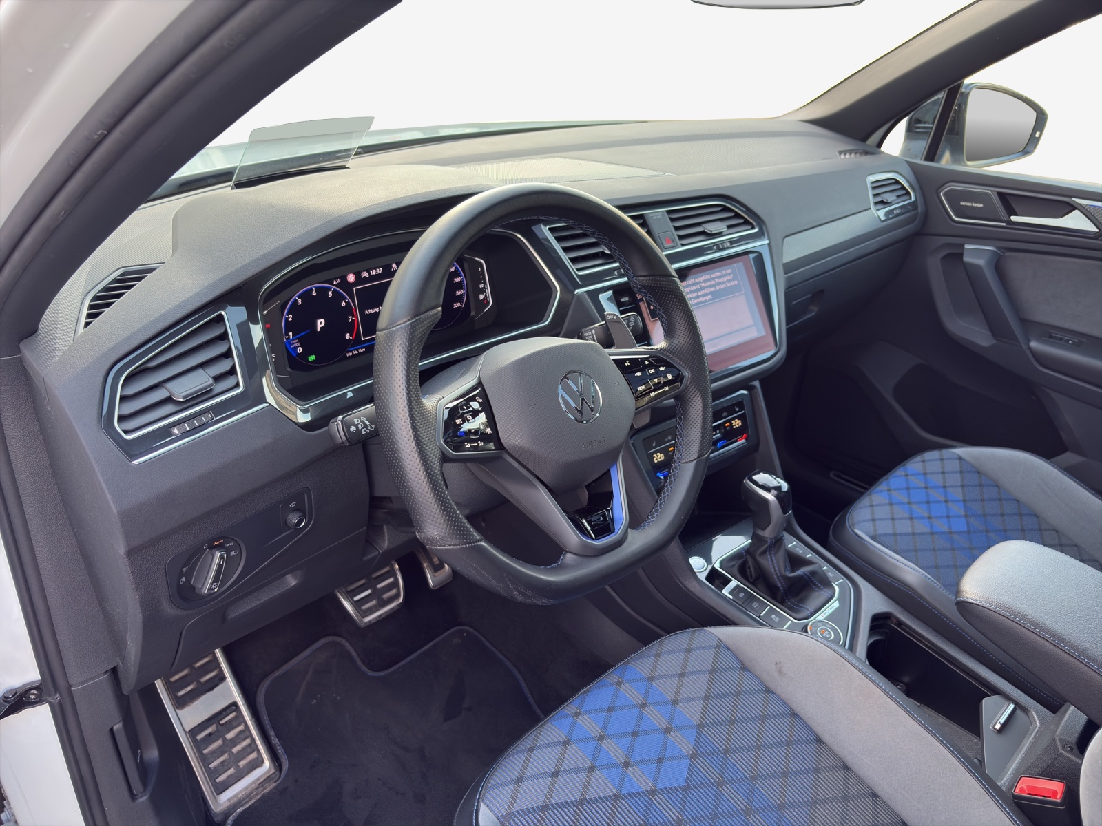 VW TIGUAN R-image-9