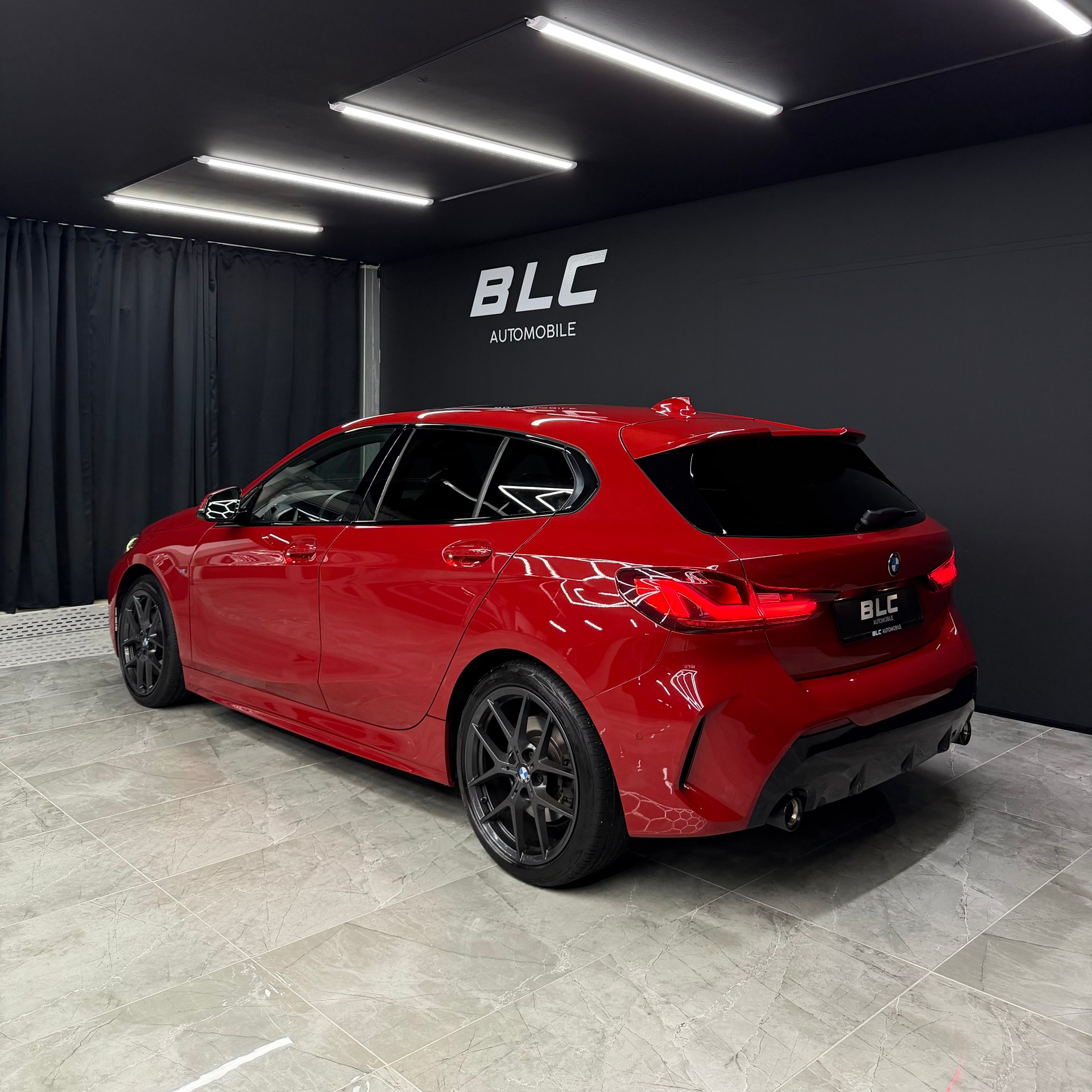 BMW 120d xDrive Steptronic M Sport-image-4