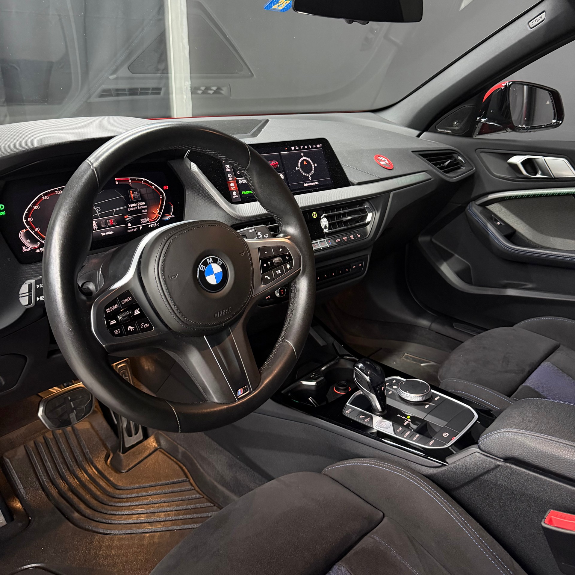 BMW 120d xDrive Steptronic M Sport-image-9