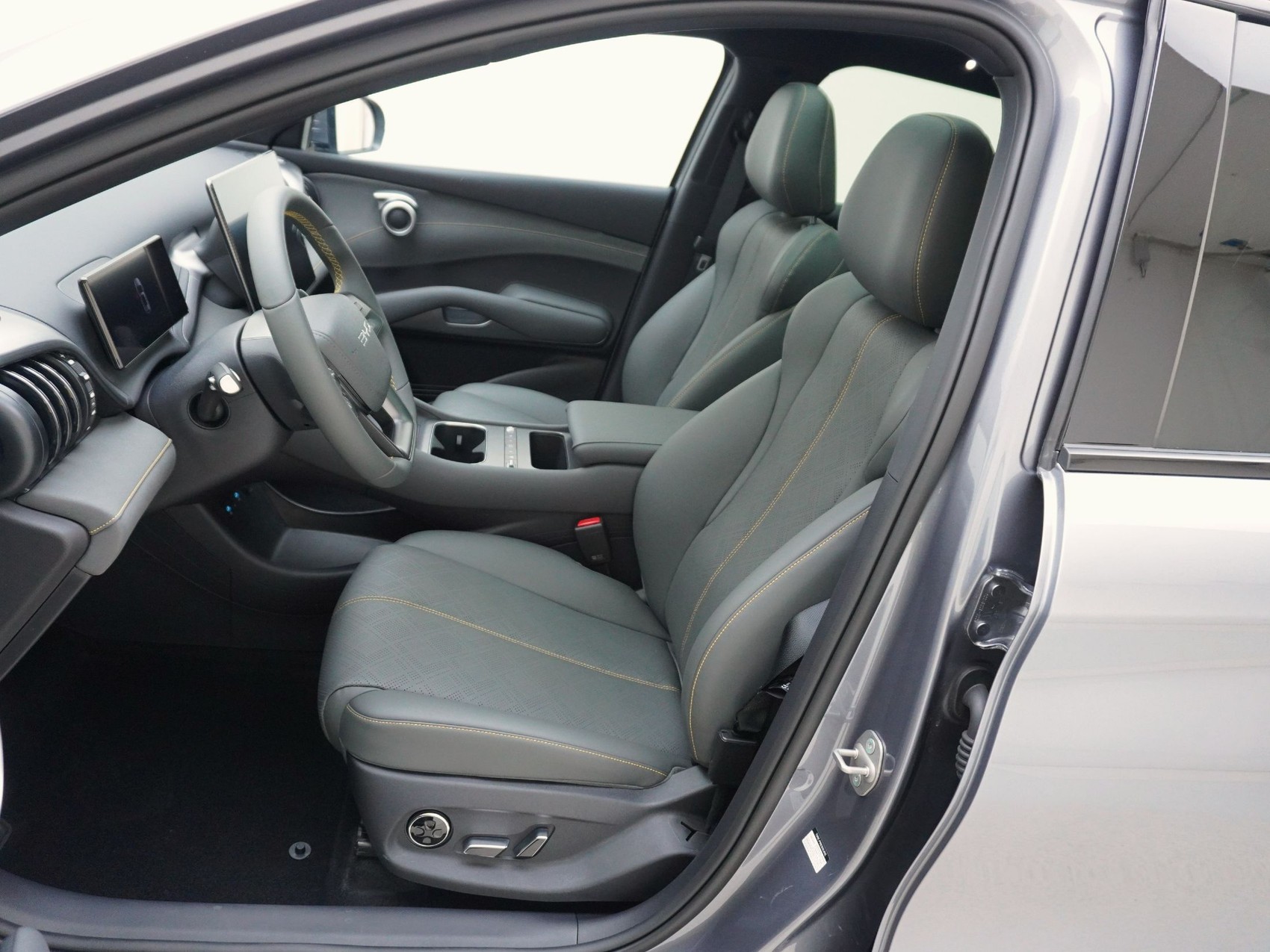 BYD Atto 3 EVO Excellence AWD-image-11