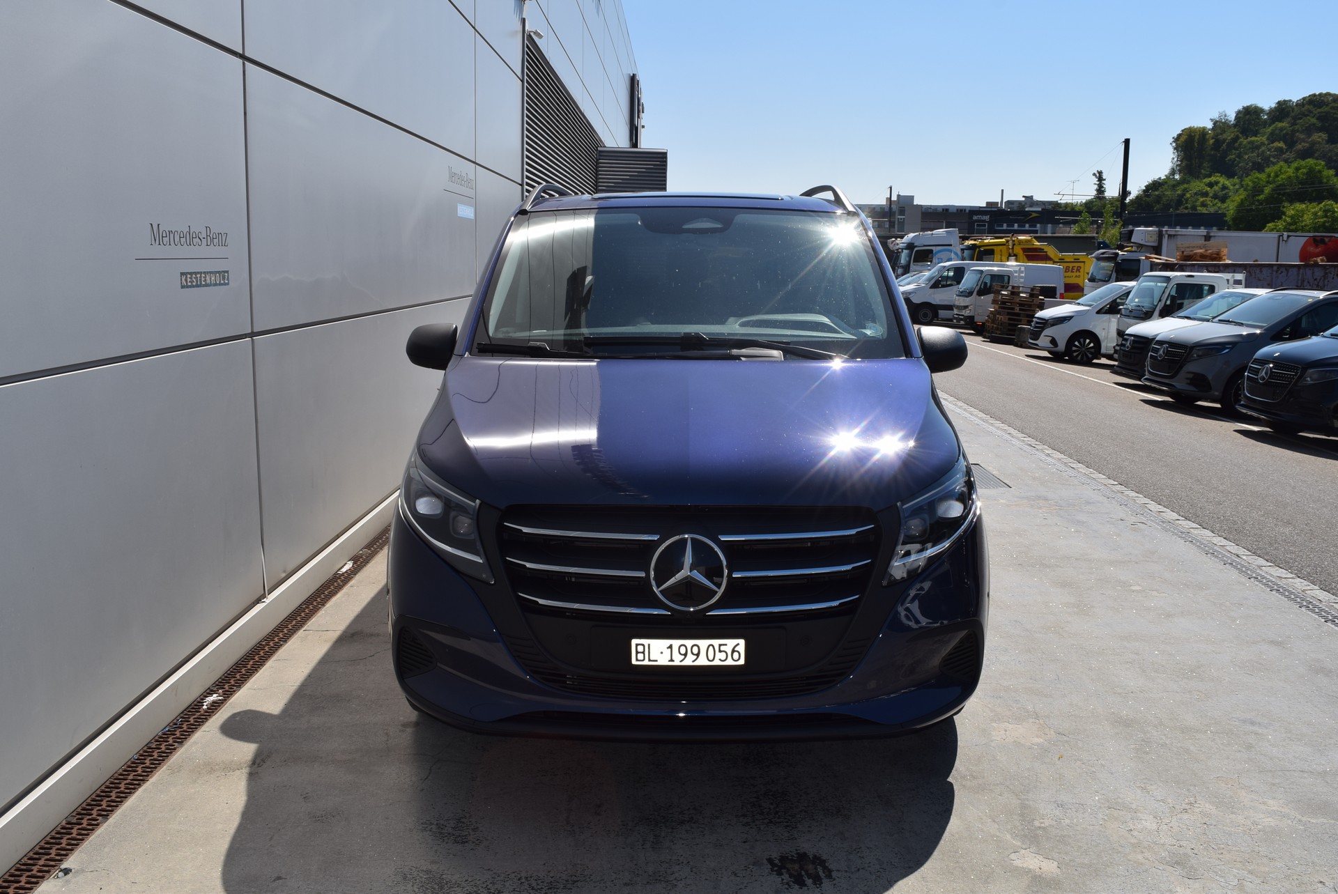 MERCEDES-BENZ Vito 116 CDI Lang Tourer 9G-Tronic 4M Select-showroom-element-1