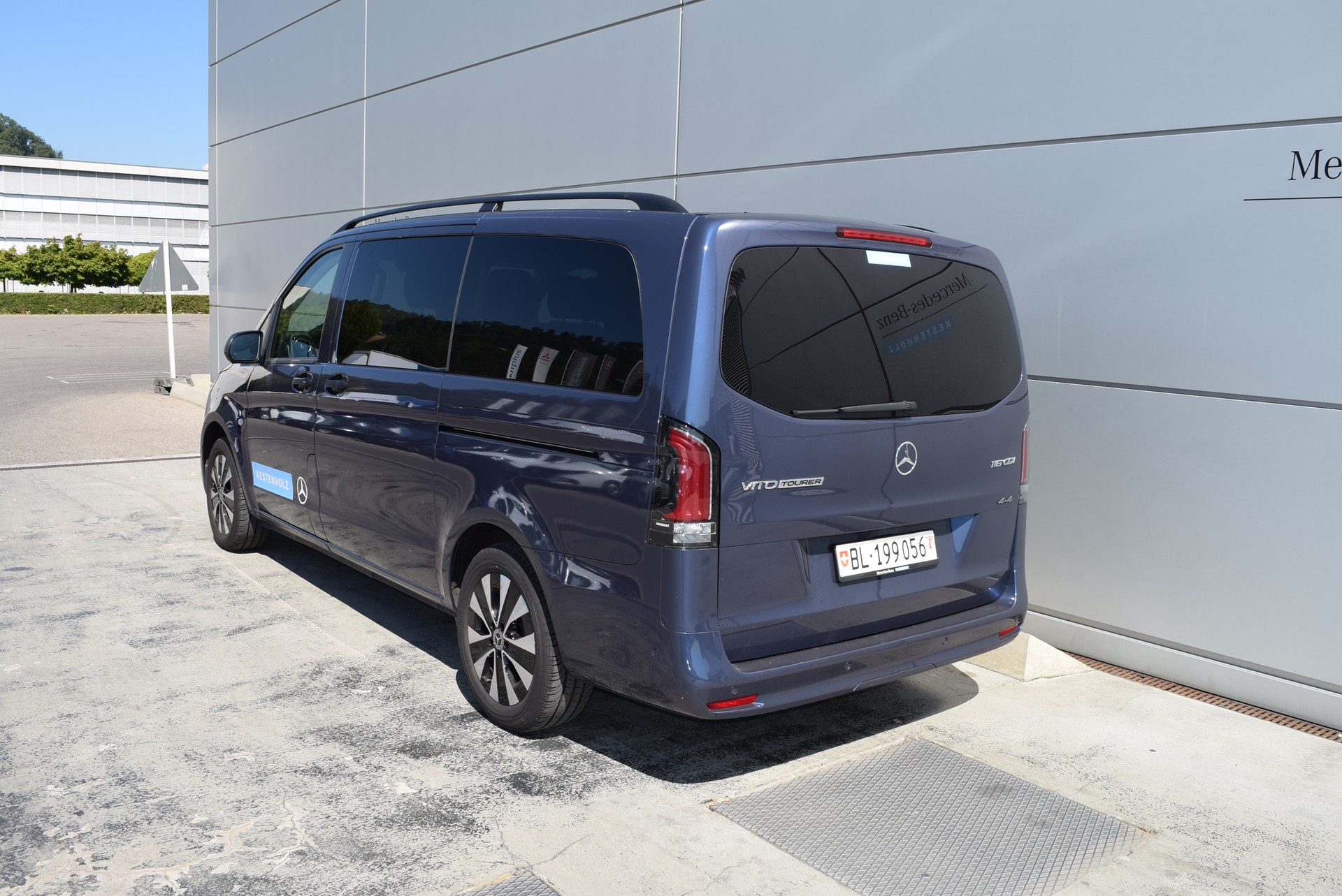 MERCEDES-BENZ Vito 116 CDI Lang Tourer 9G-Tronic 4M Select-showroom-element-2