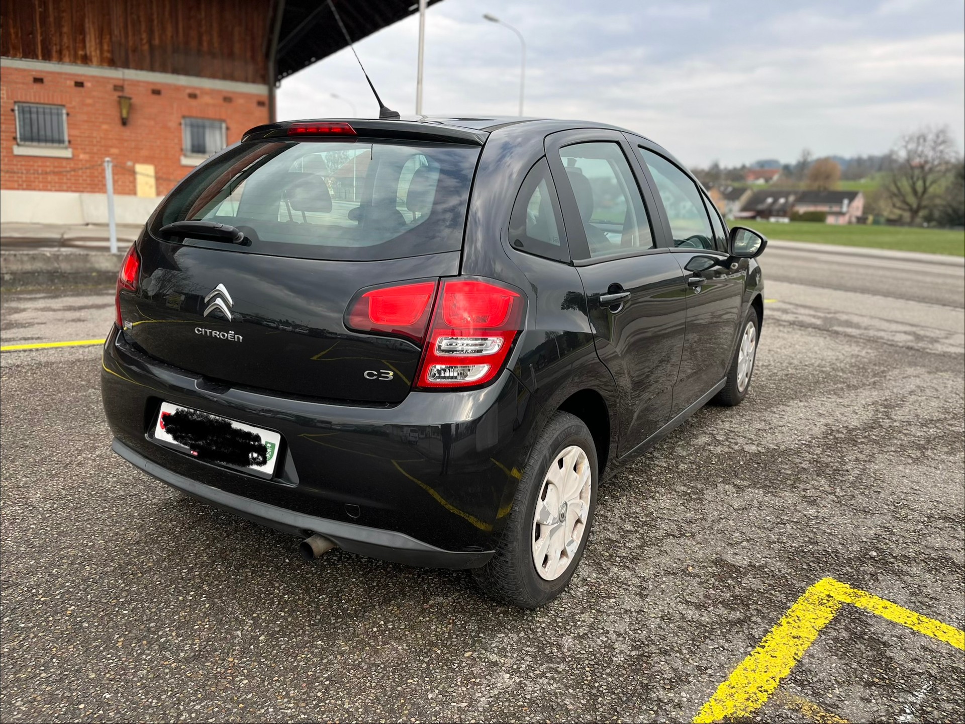 CITROEN Diesel mit frisch MFK 23/3/2026 und frisch Servic-image-3
