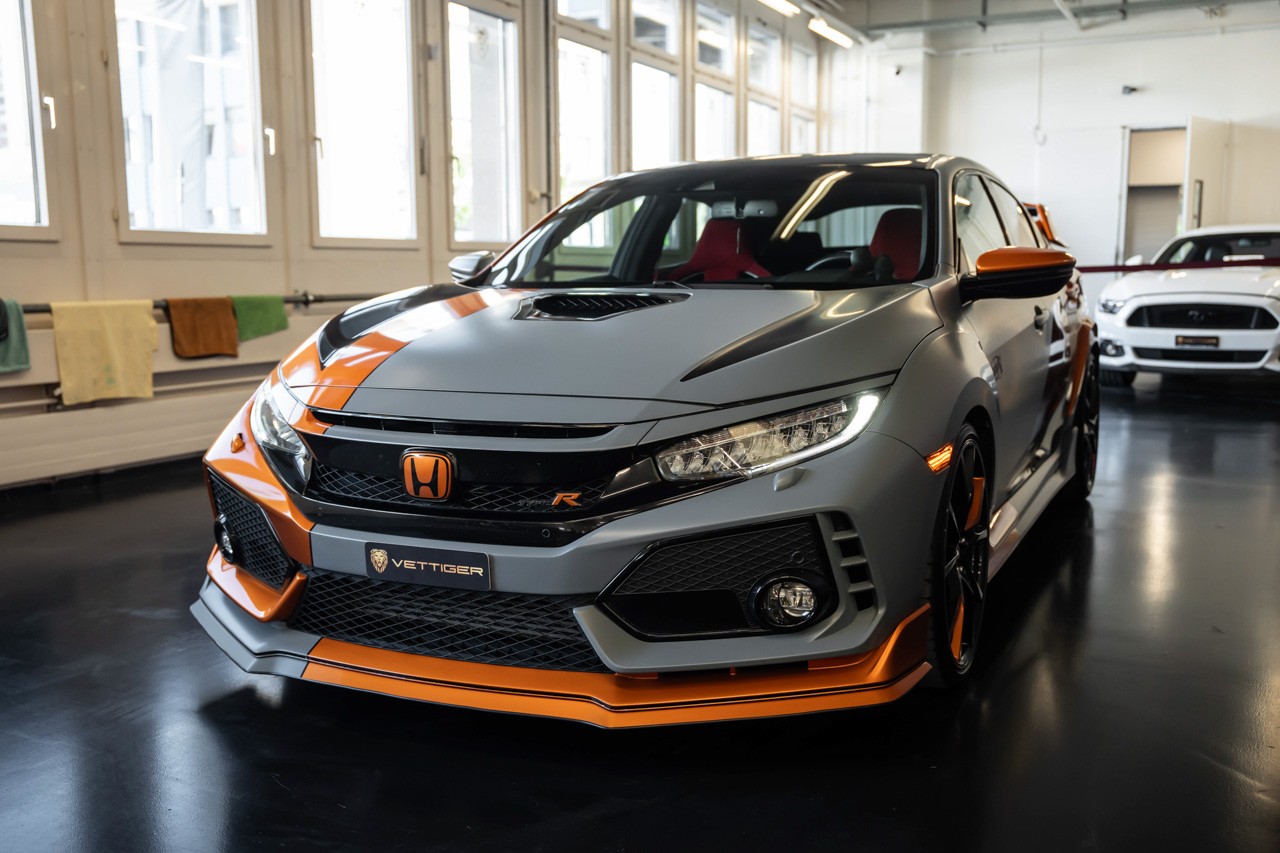 HONDA Civic 2.0 i-VTEC Type R GT-showroom-element-3