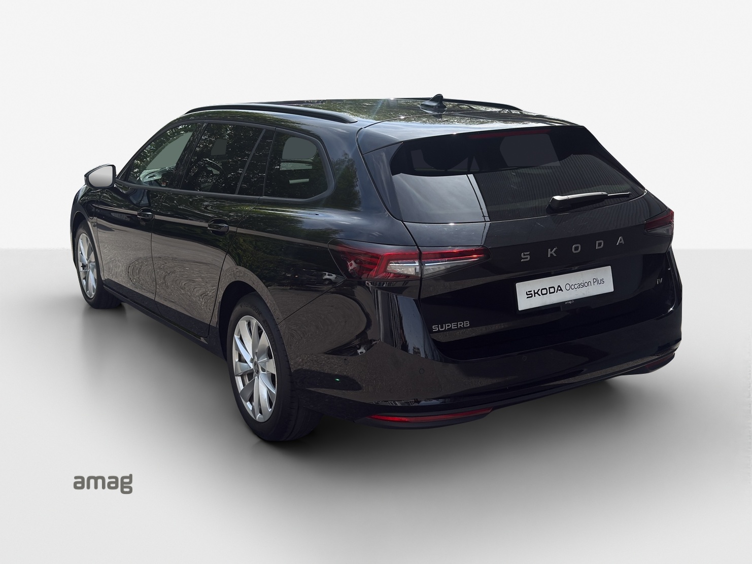 SKODA Superb Combi 1.5 TSI PHEV Selection DSG-showroom-element-2