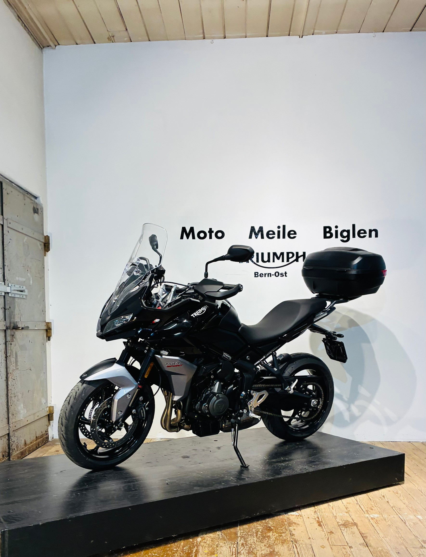 TRIUMPH Trident 660-image-2