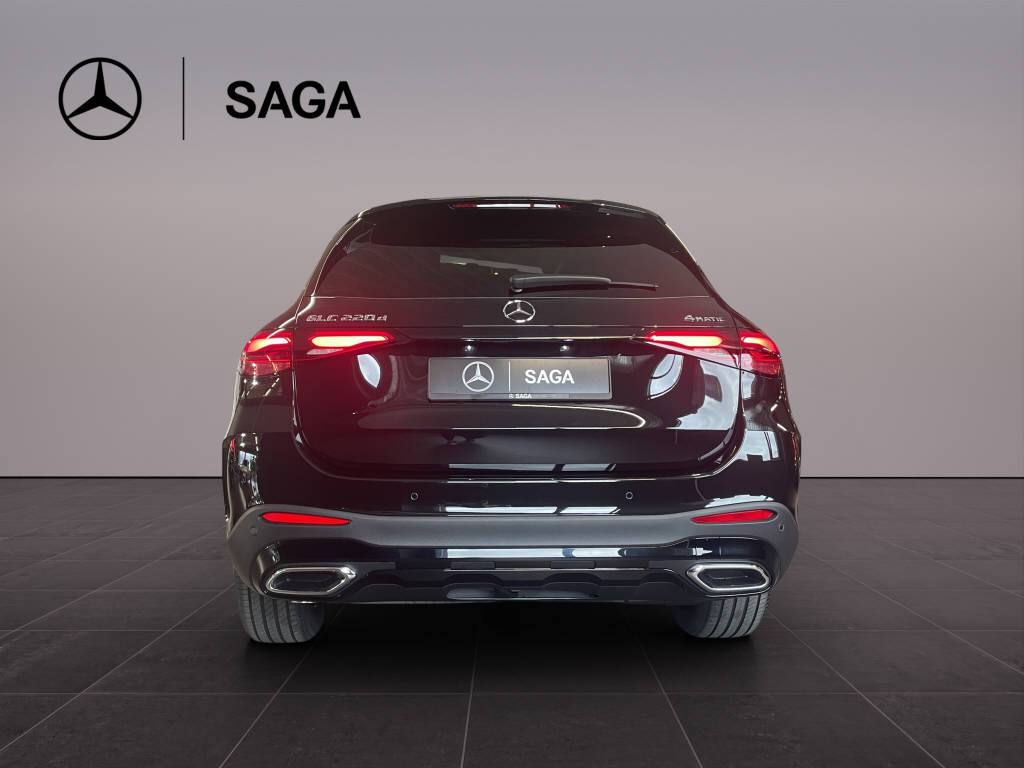 MERCEDES-BENZ GLC 220 d 4MATIC-showroom-element-3
