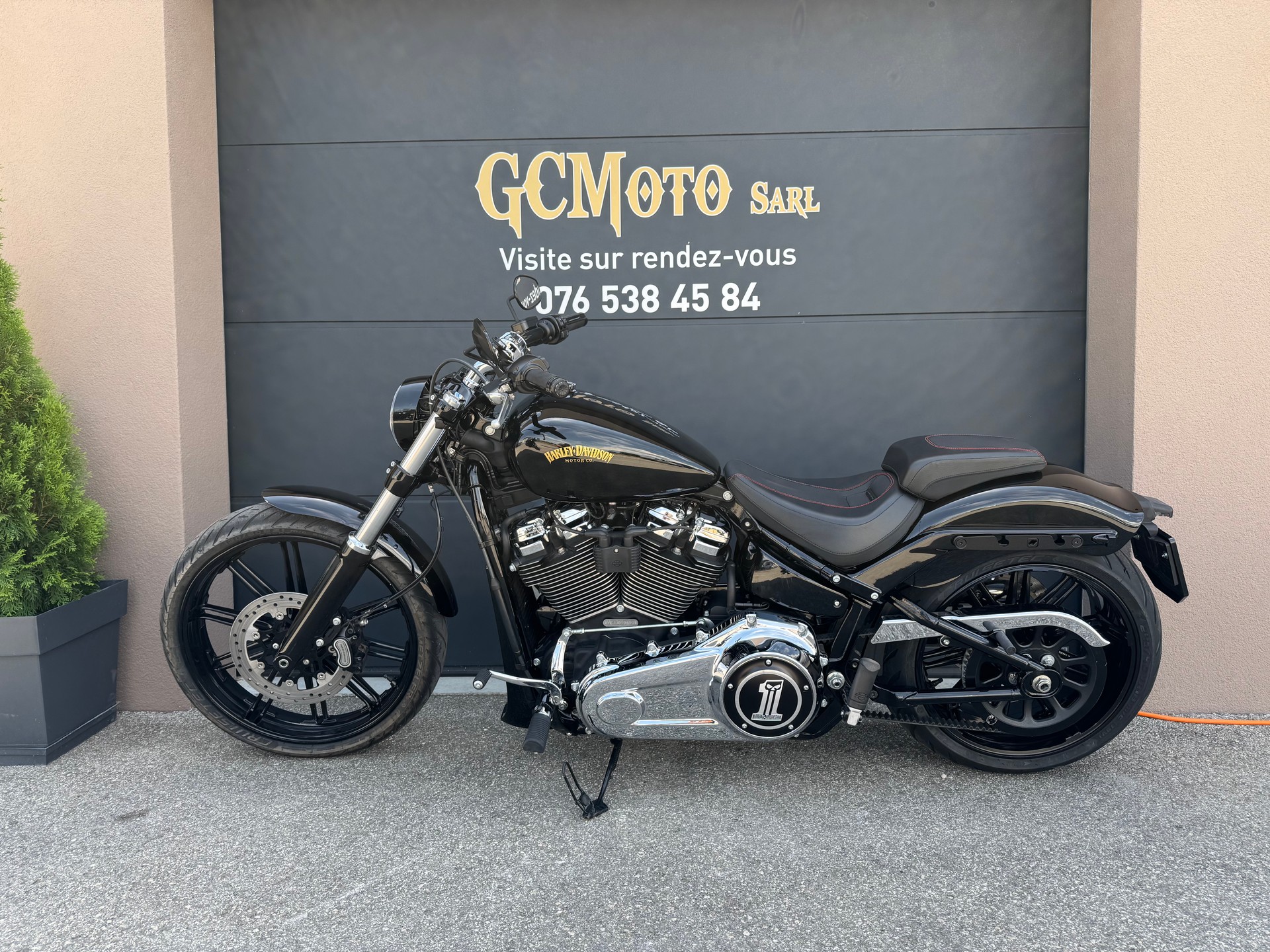 HARLEY-DAVIDSON FXBR Breakout 107 ABS (35kW)-image-2