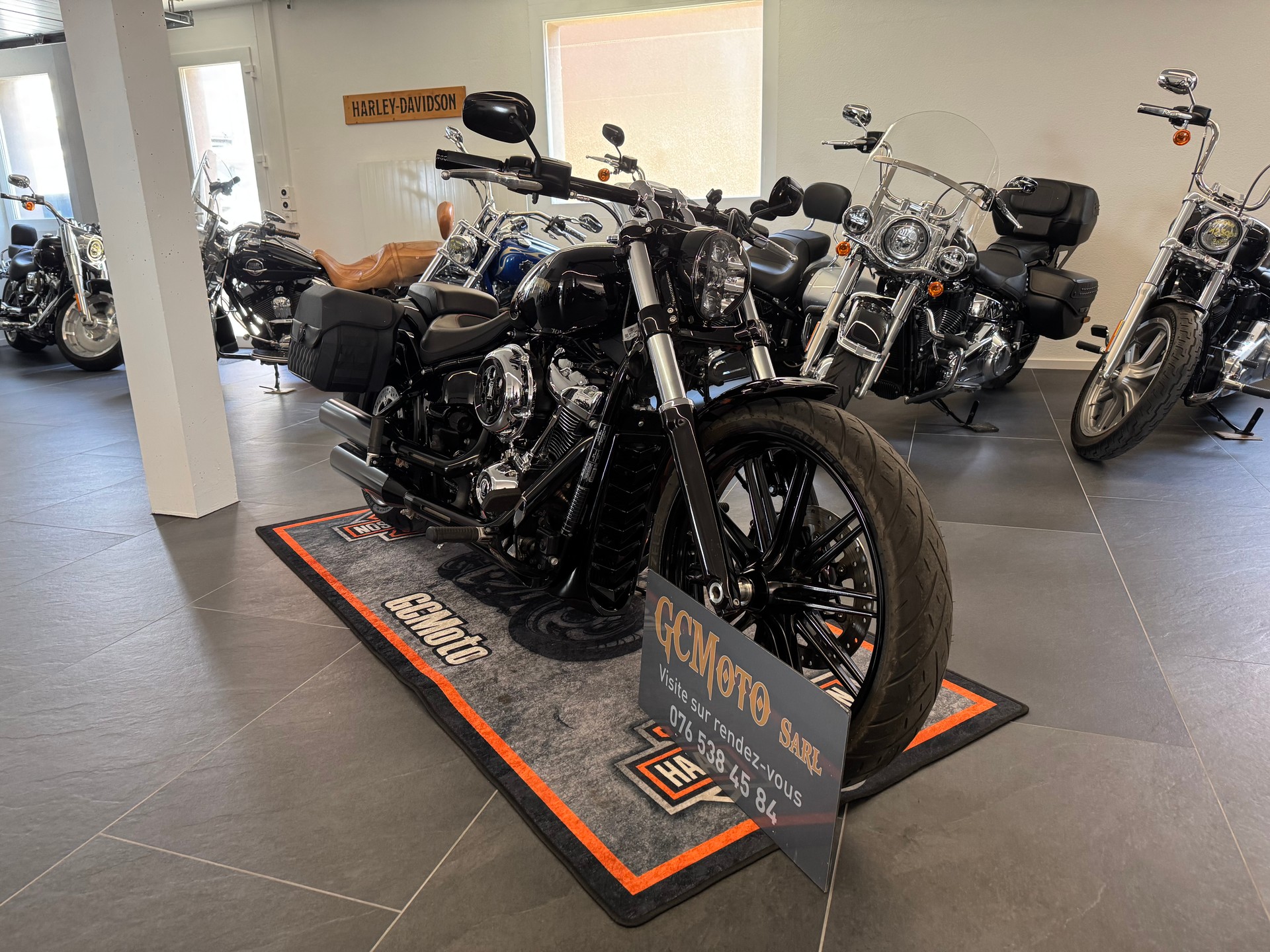 HARLEY-DAVIDSON FXBR Breakout 107 ABS (35kW)-image-4
