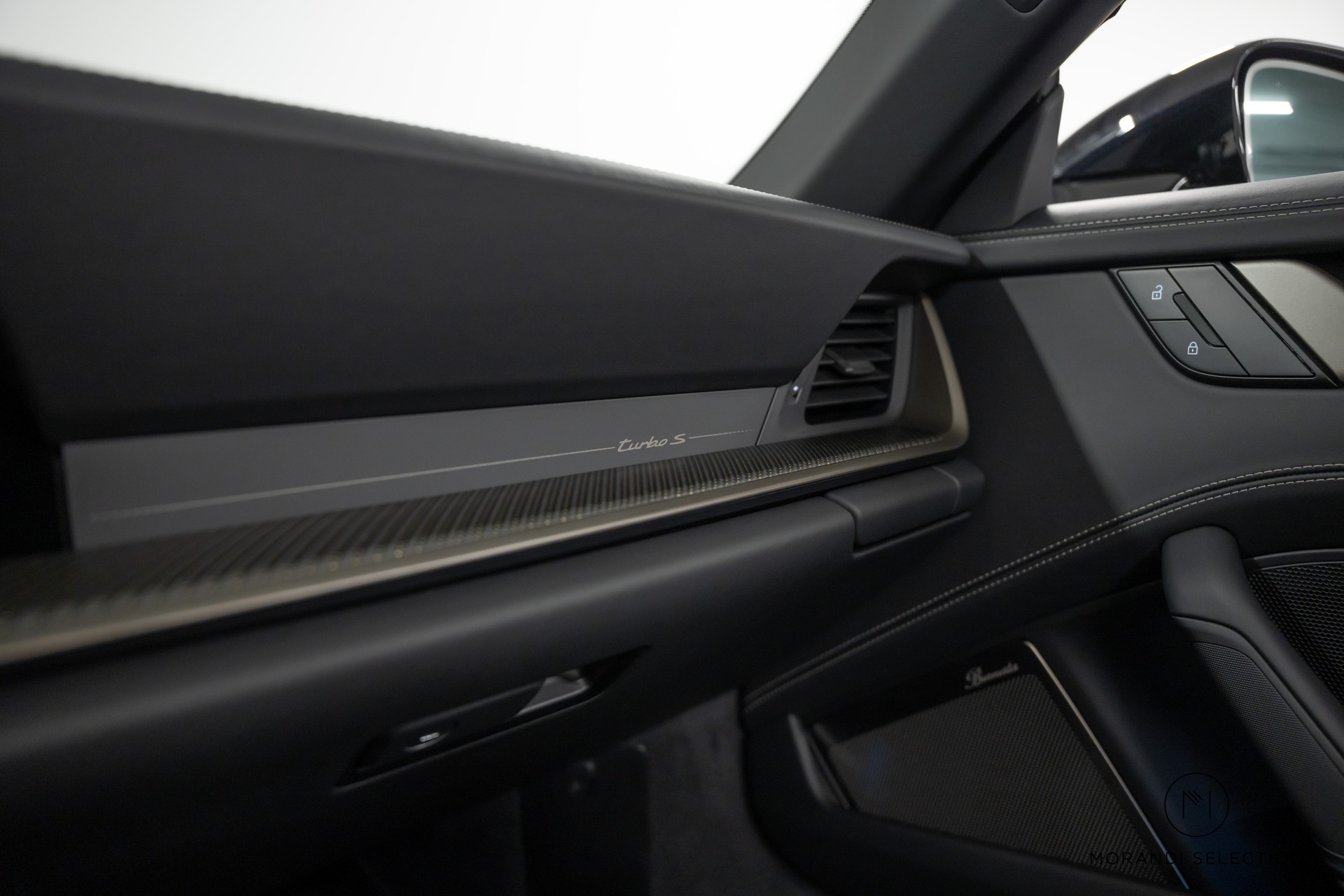 PORSCHE 911 Cabriolet 3.6 Turbo S PDK-image-30
